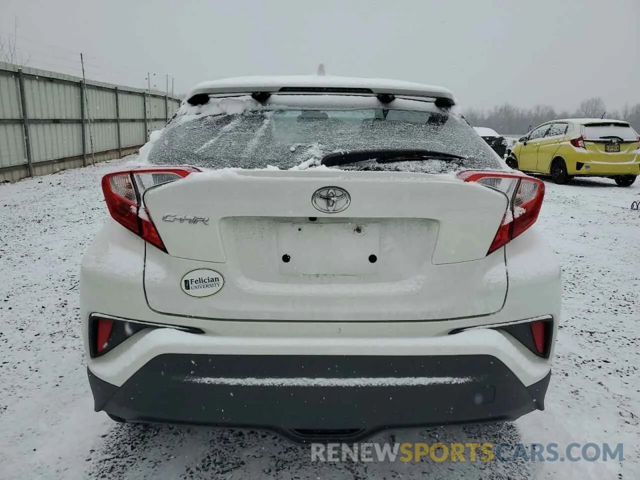 6 fotografías del automóvil dañado NMTKHMBX4MR132912 TOYOTA C-HR 2021