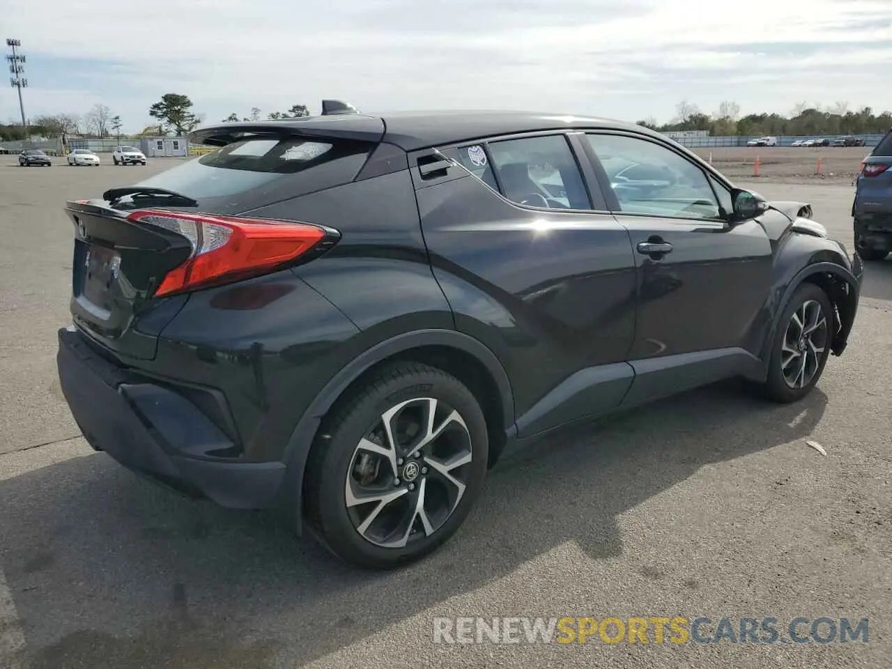3 fotografías del automóvil dañado NMTKHMBX5MR123586 TOYOTA C-HR 2021