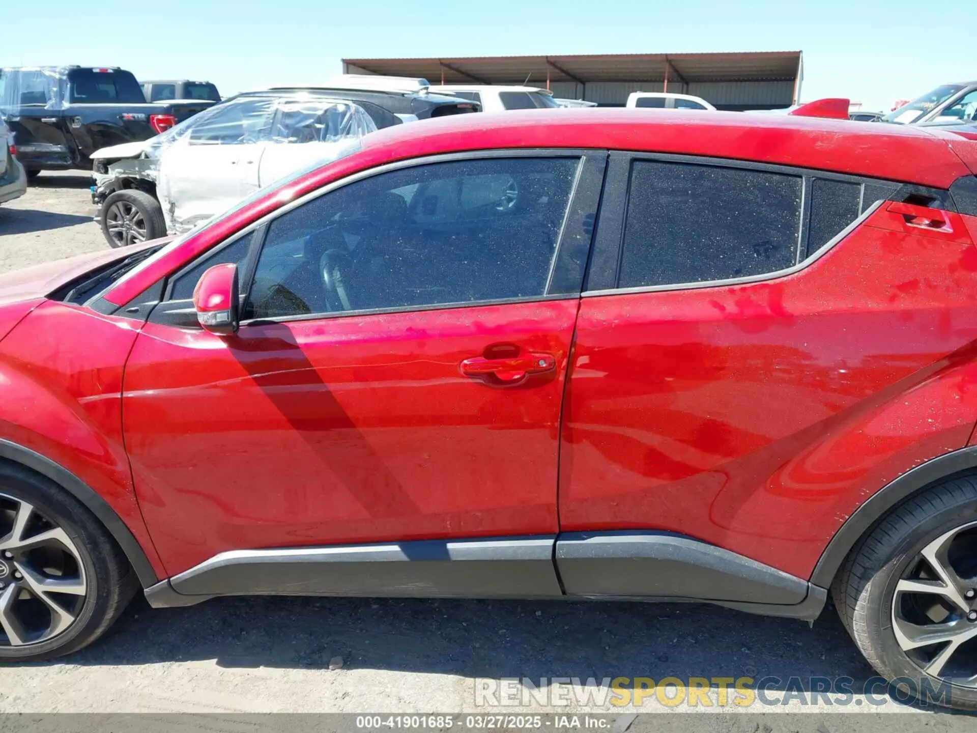 14 fotografías del automóvil dañado NMTKHMBX5MR124429 TOYOTA C-HR 2021
