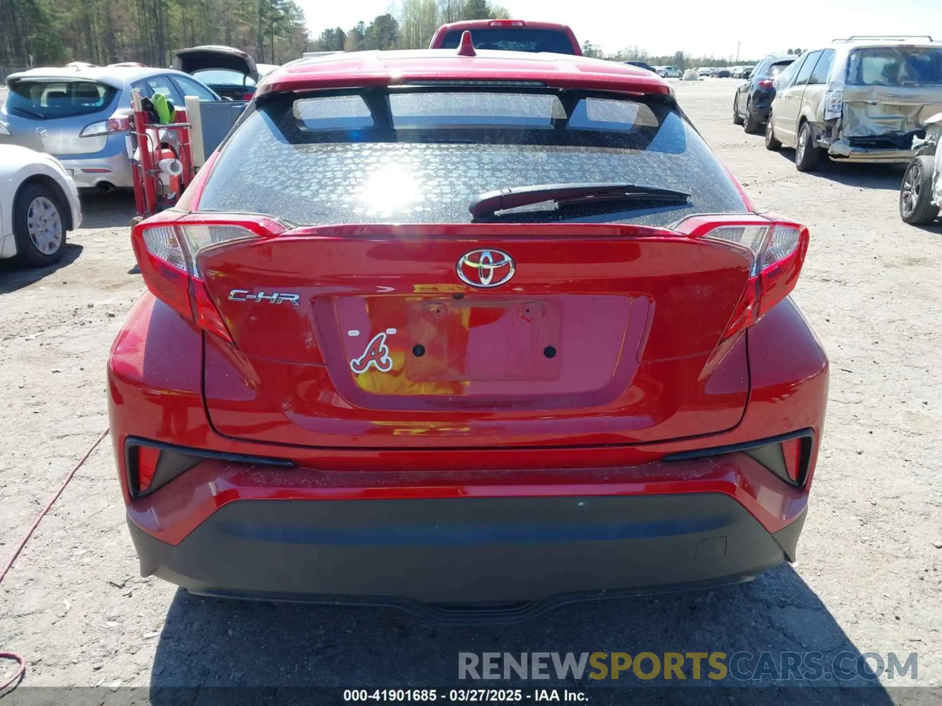 16 fotografías del automóvil dañado NMTKHMBX5MR124429 TOYOTA C-HR 2021