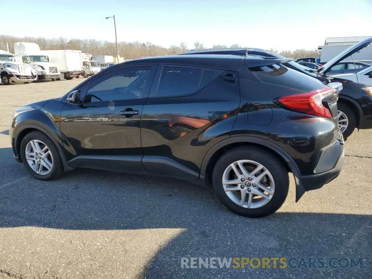 2 fotografías del automóvil dañado NMTKHMBX5MR131252 TOYOTA C-HR 2021