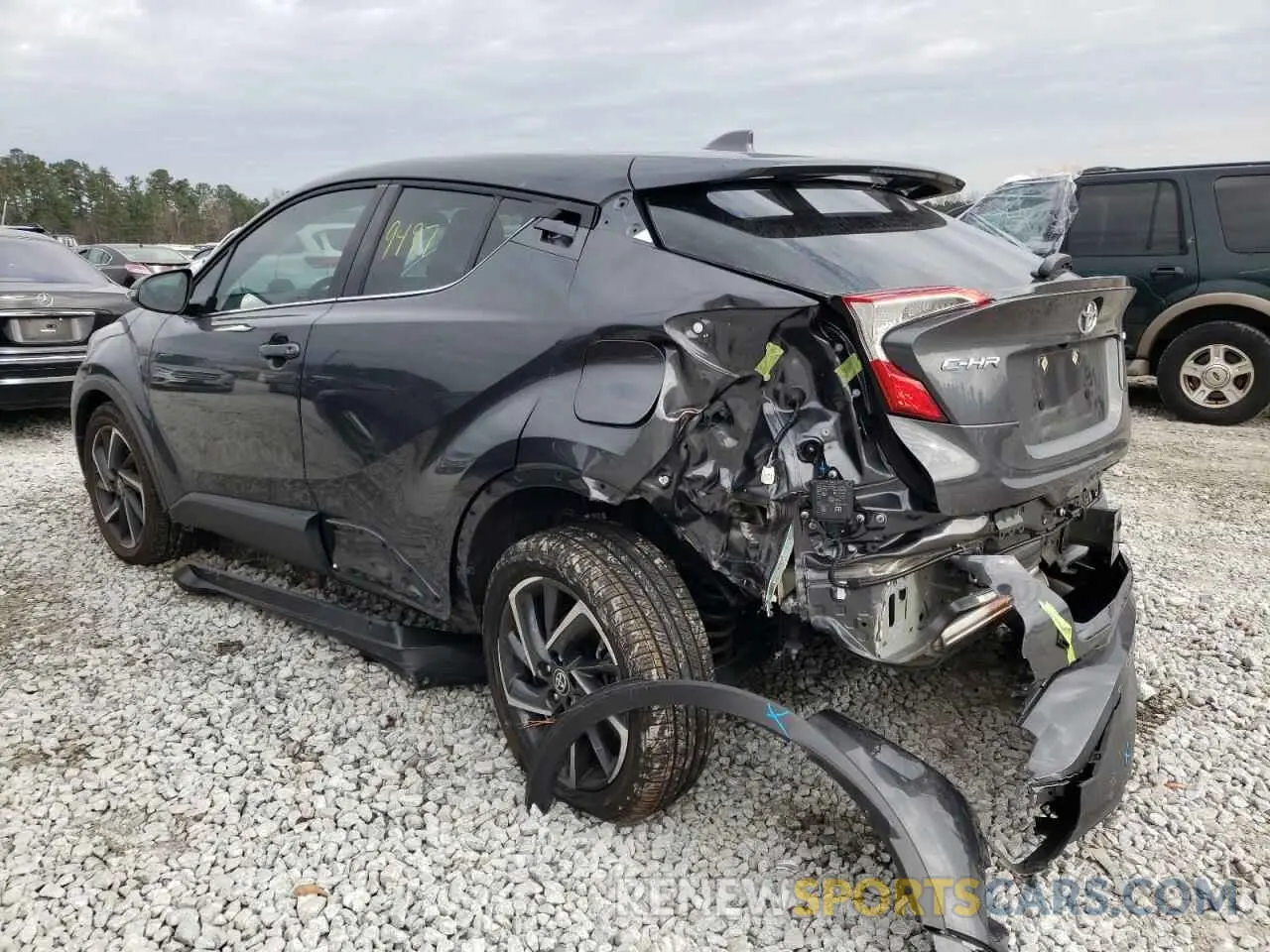 3 fotografías del automóvil dañado NMTKHMBX5MR133924 TOYOTA C-HR 2021