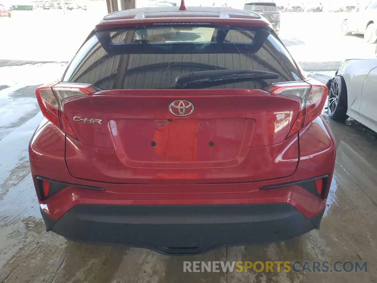 6 fotografías del automóvil dañado NMTKHMBX6MR126917 TOYOTA C-HR 2021