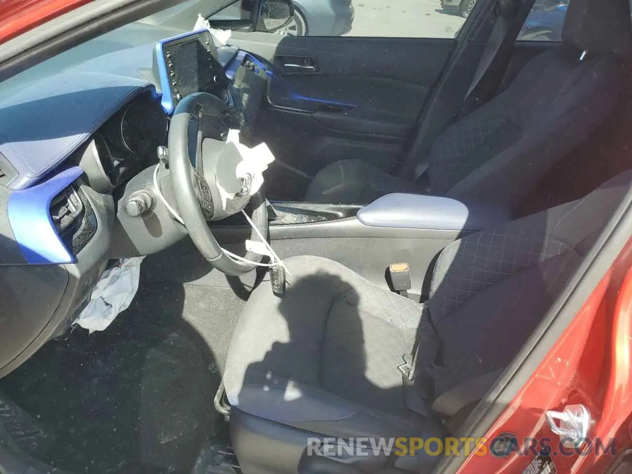 7 fotografías del automóvil dañado NMTKHMBX6MR126917 TOYOTA C-HR 2021