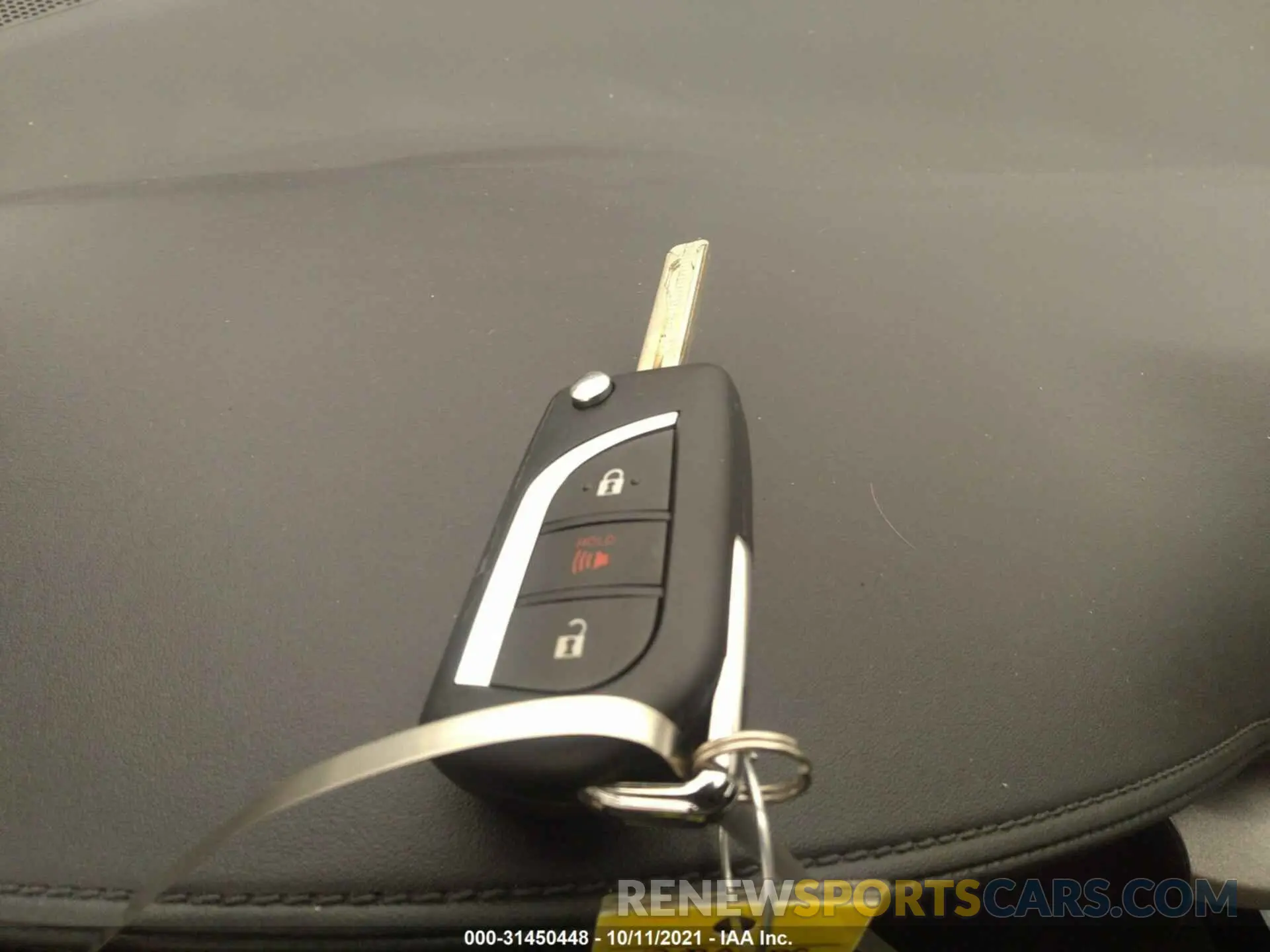 11 fotografías del automóvil dañado NMTKHMBX6MR128893 TOYOTA C-HR 2021