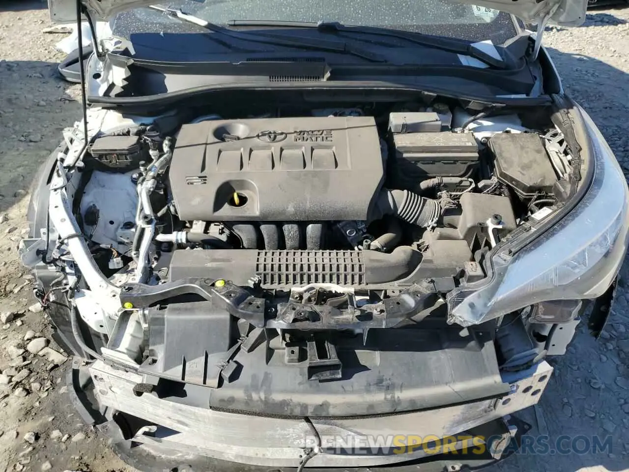 12 fotografías del automóvil dañado NMTKHMBX7MR121368 TOYOTA C-HR 2021