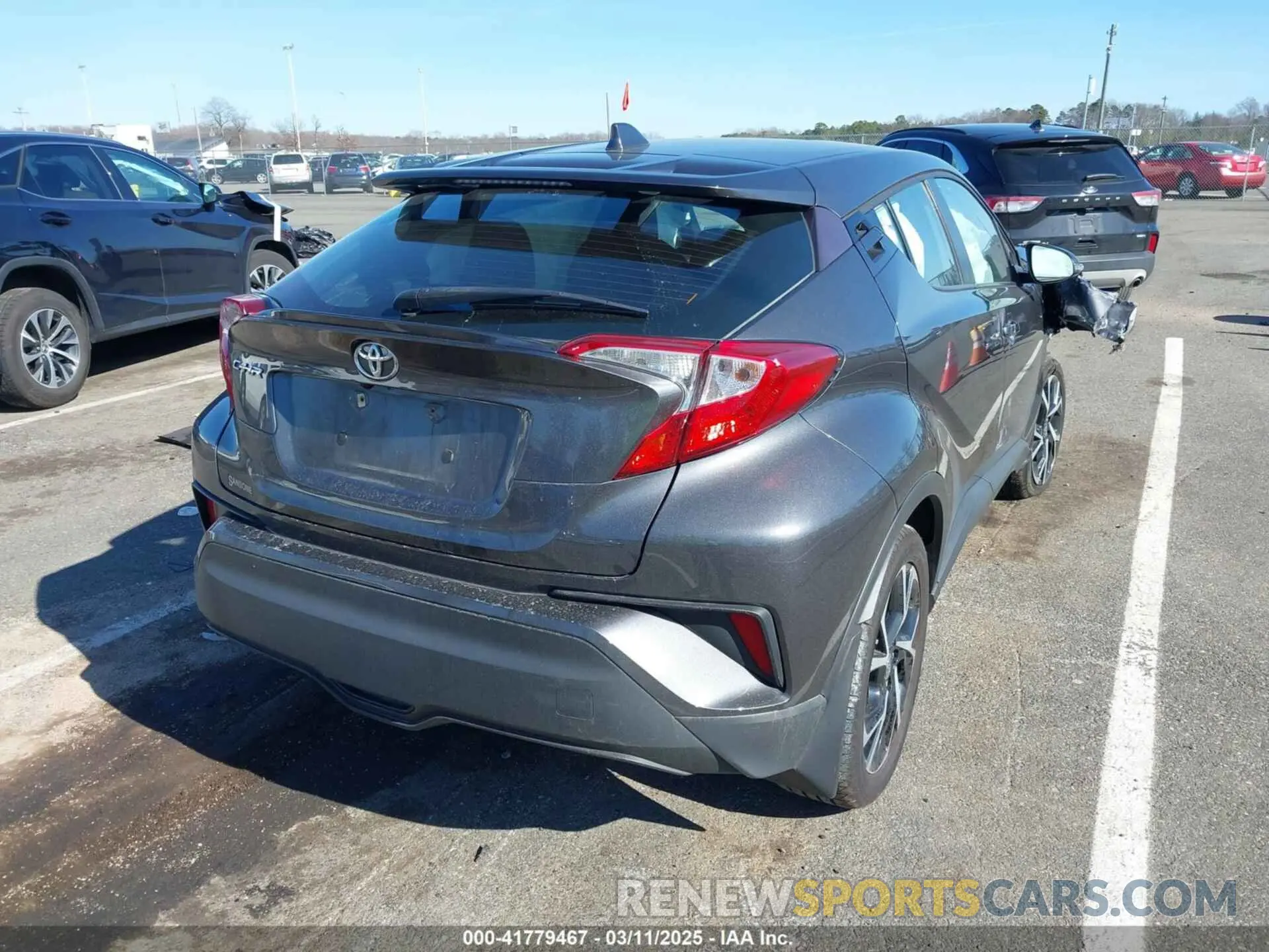 4 fotografías del automóvil dañado NMTKHMBX8MR132380 TOYOTA C-HR 2021