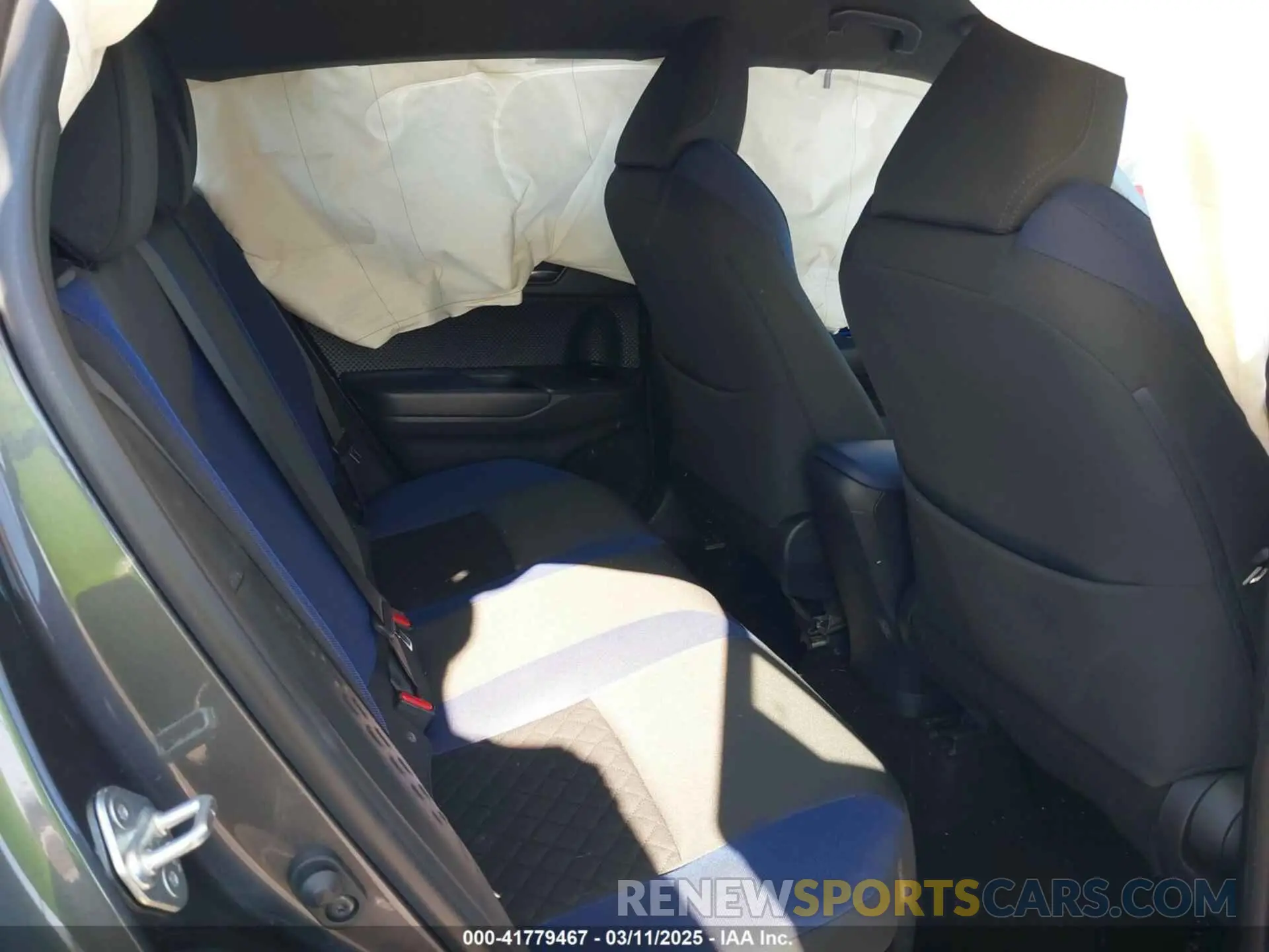 8 fotografías del automóvil dañado NMTKHMBX8MR132380 TOYOTA C-HR 2021