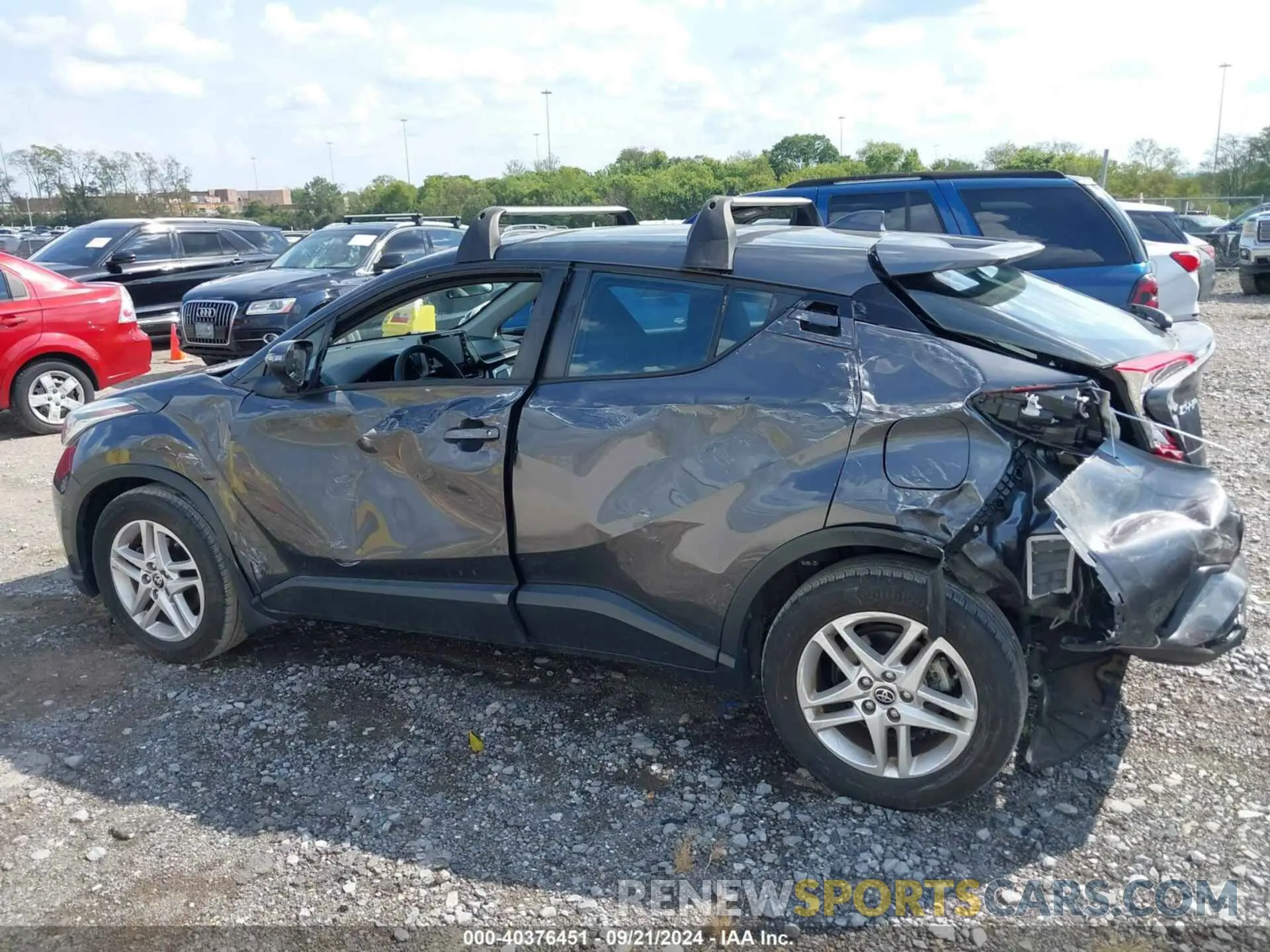14 fotografías del automóvil dañado NMTKHMBX8MR137935 TOYOTA C-HR 2021