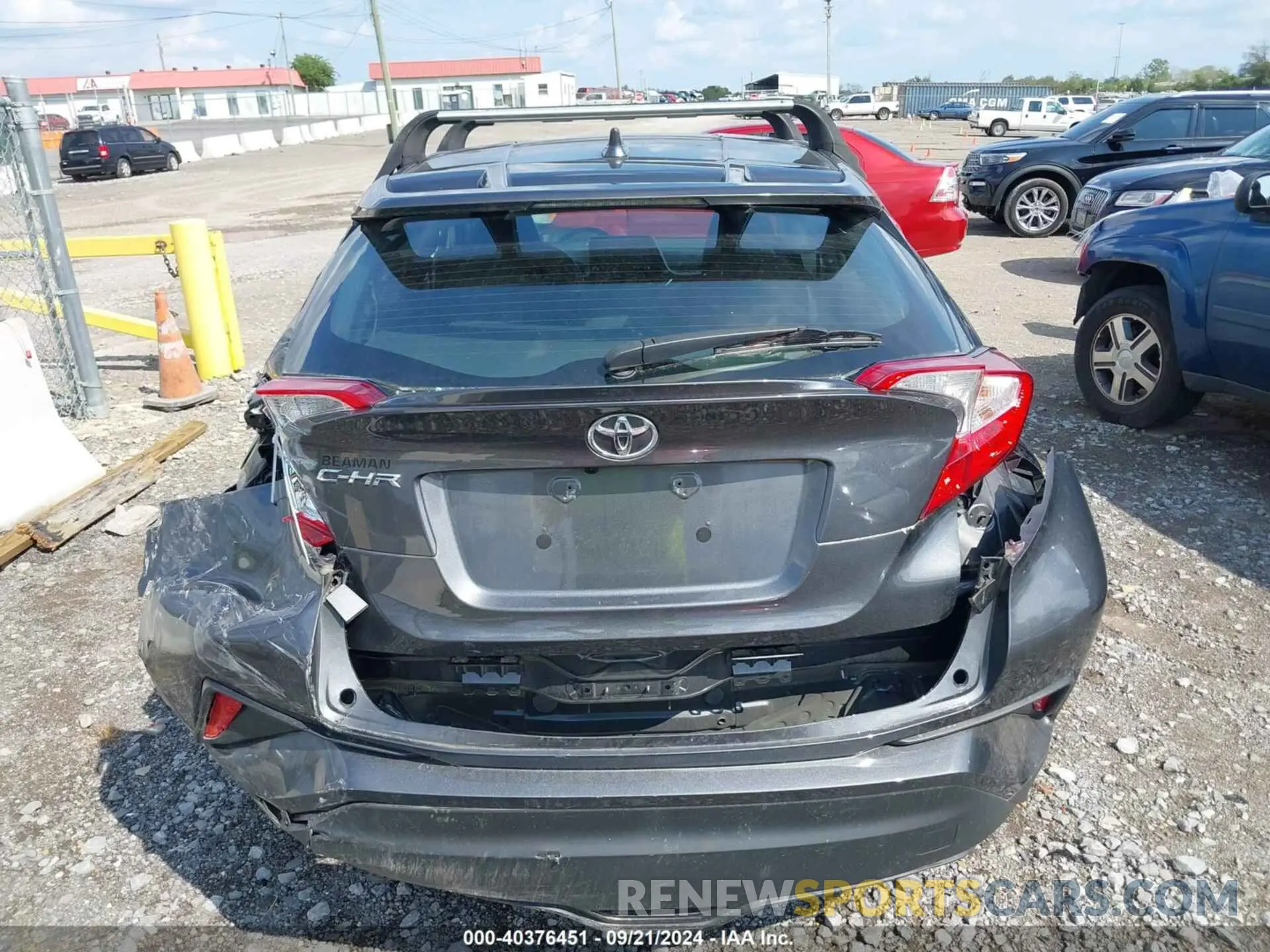 16 fotografías del automóvil dañado NMTKHMBX8MR137935 TOYOTA C-HR 2021