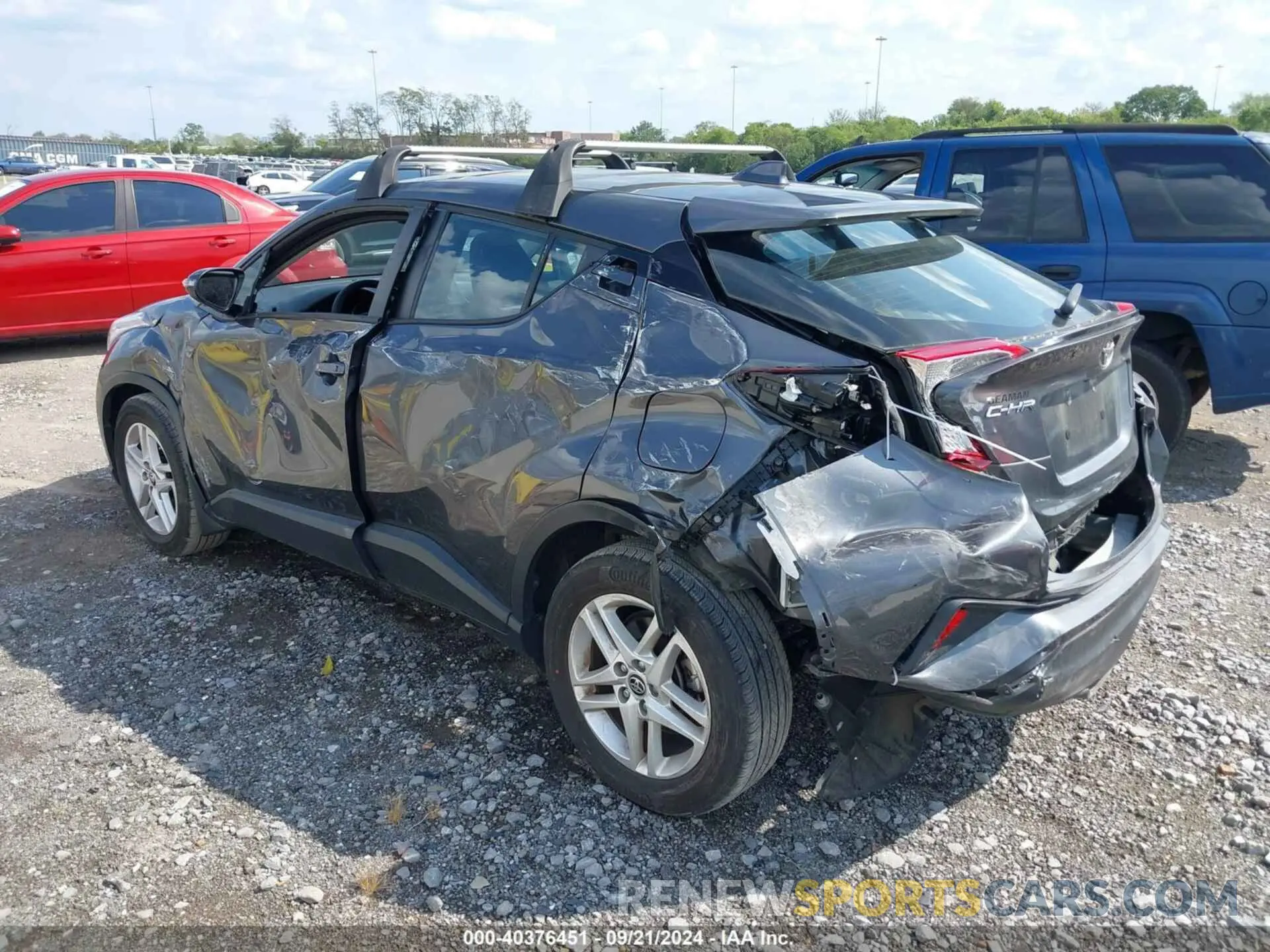 3 fotografías del automóvil dañado NMTKHMBX8MR137935 TOYOTA C-HR 2021
