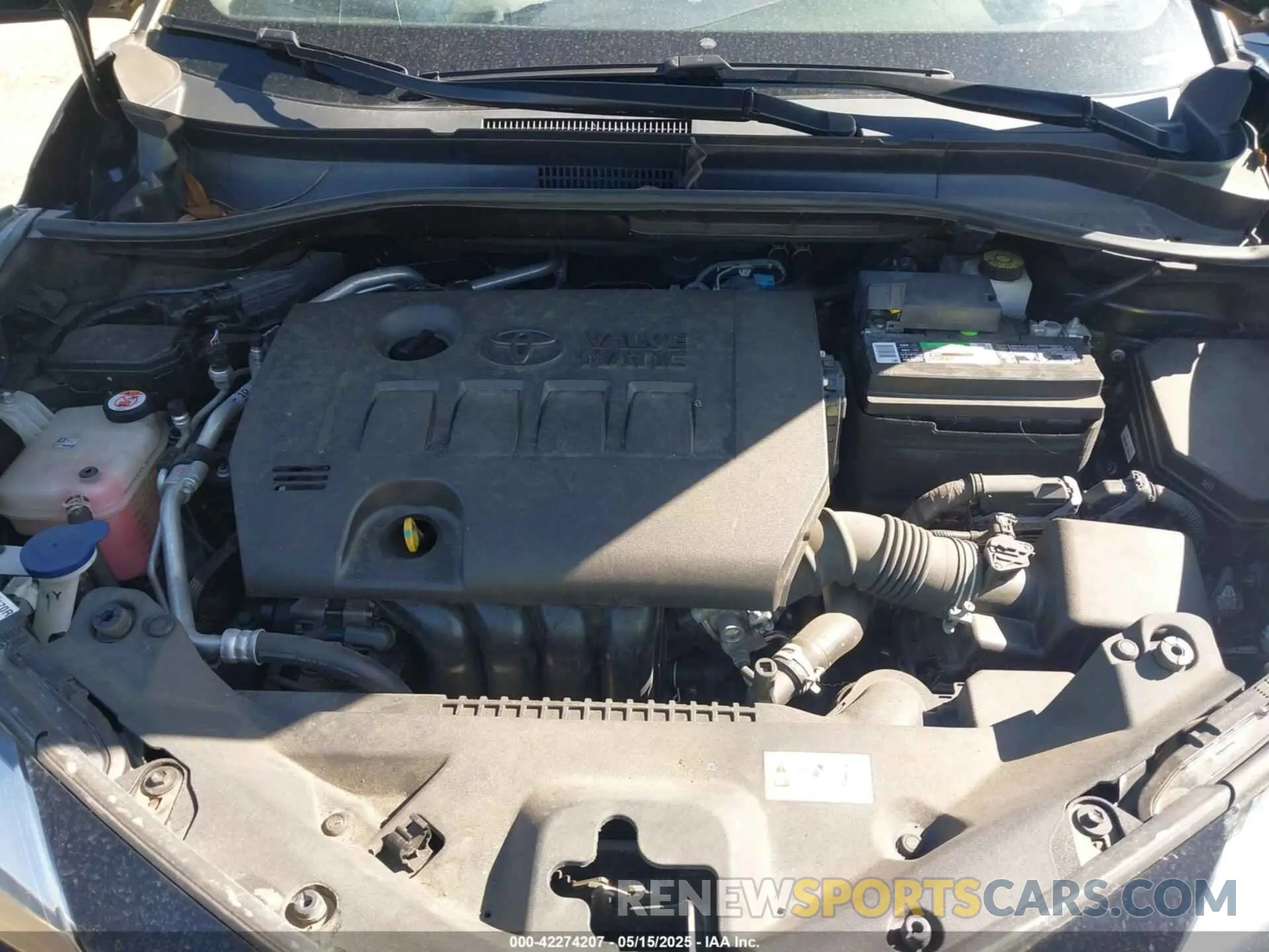10 fotografías del automóvil dañado NMTKHMBX9MR134011 TOYOTA C-HR 2021