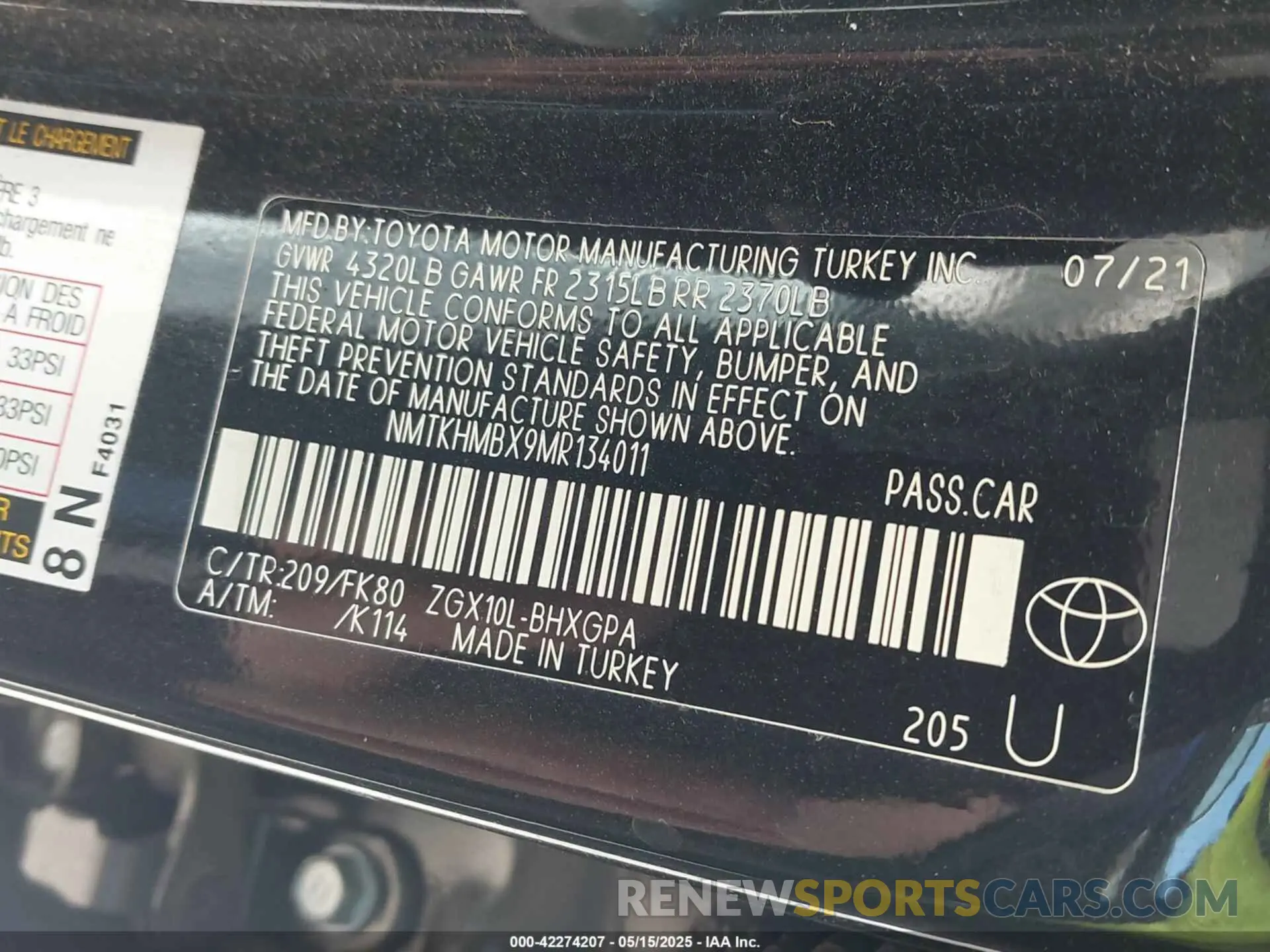 9 fotografías del automóvil dañado NMTKHMBX9MR134011 TOYOTA C-HR 2021