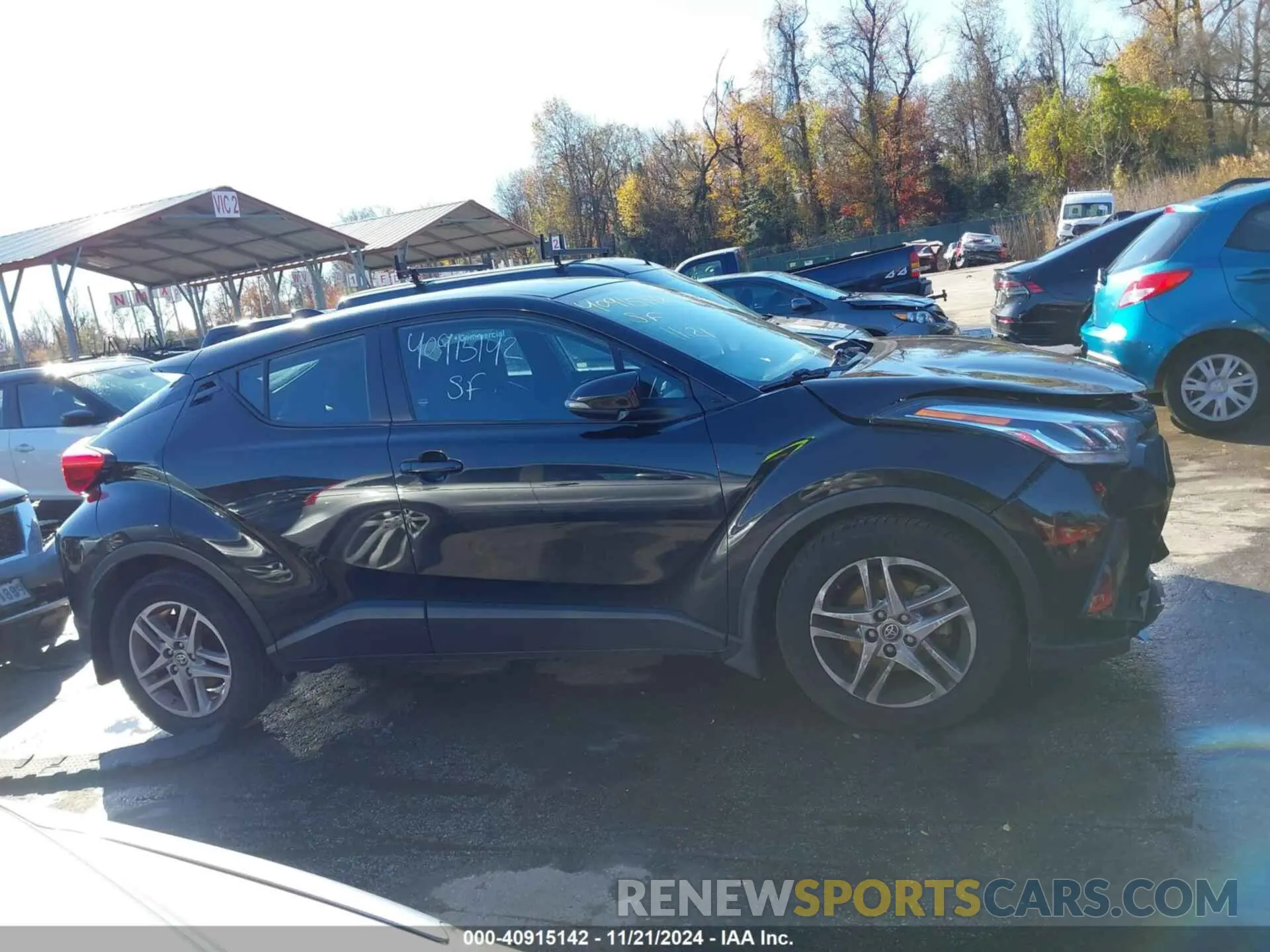 14 fotografías del automóvil dañado NMTKHMBXXMR125432 TOYOTA C-HR 2021