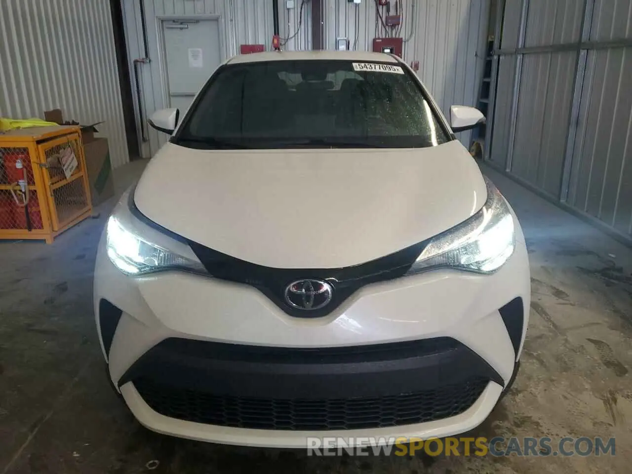 5 fotografías del automóvil dañado NMTKHMBXXMR140027 TOYOTA C-HR 2021