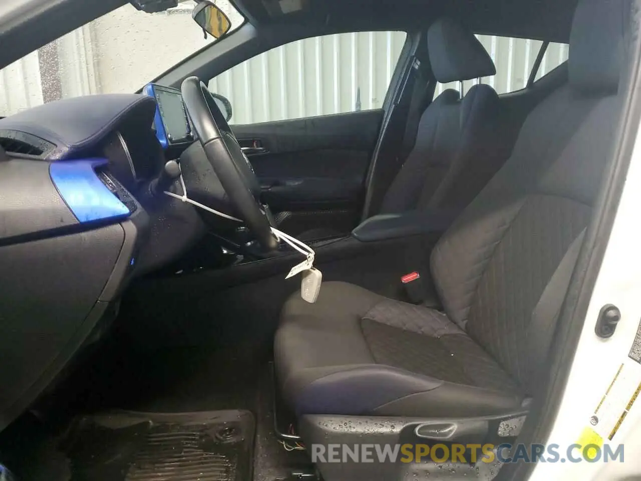 7 fotografías del automóvil dañado NMTKHMBXXMR140027 TOYOTA C-HR 2021