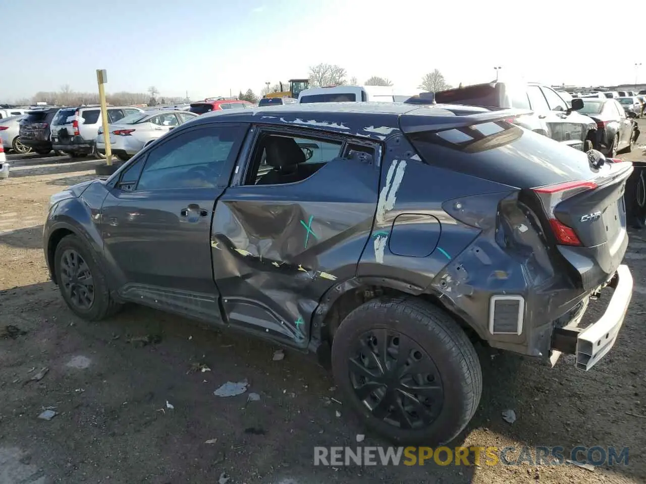 2 fotografías del automóvil dañado NMTKHMBXXMR140304 TOYOTA C-HR 2021