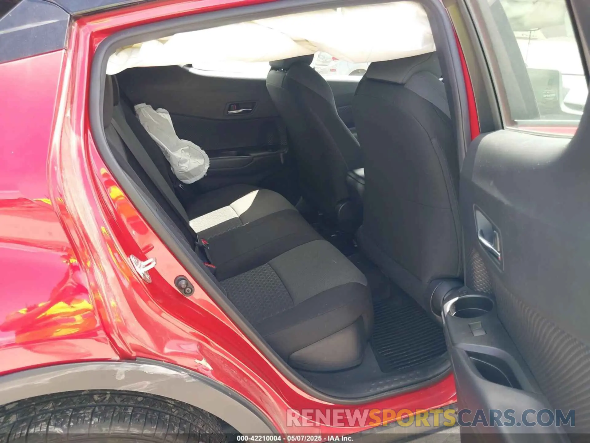 8 fotografías del automóvil dañado JTNKHMBX5N1129626 TOYOTA C-HR 2022