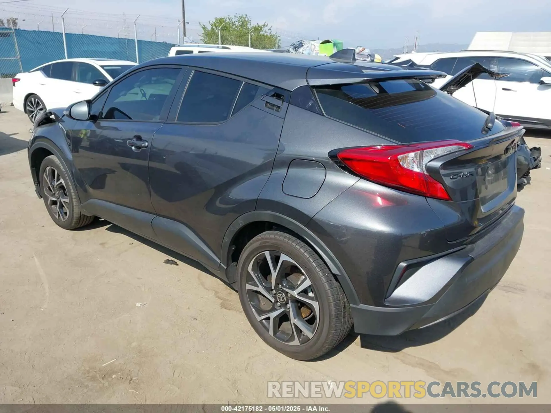 3 fotografías del automóvil dañado NMTKHMBX1NR144937 TOYOTA C-HR 2022