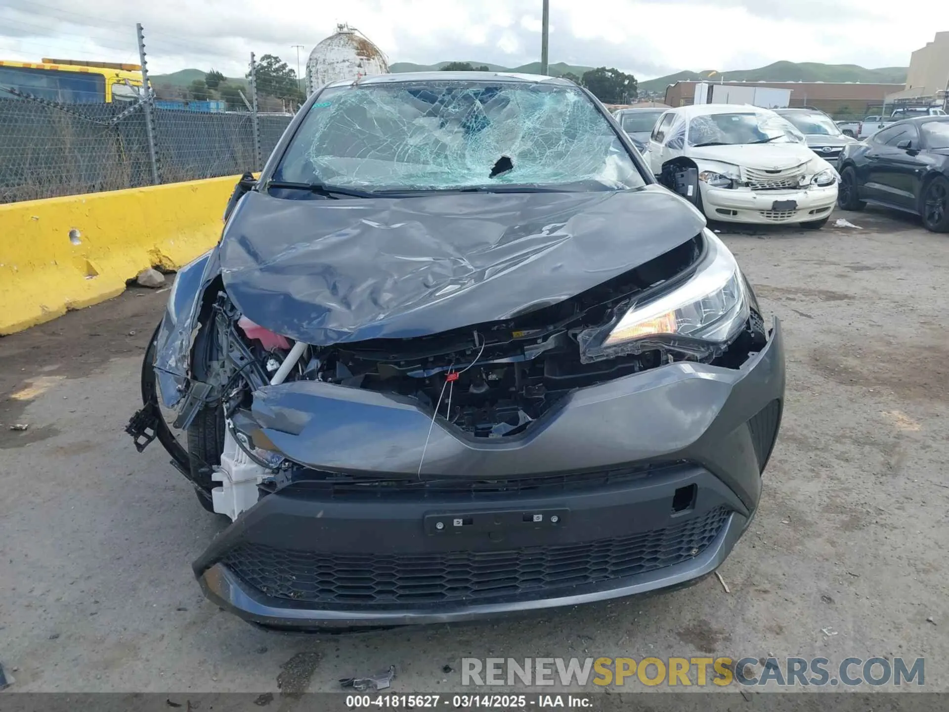 13 fotografías del automóvil dañado NMTKHMBX6NR147770 TOYOTA C-HR 2022
