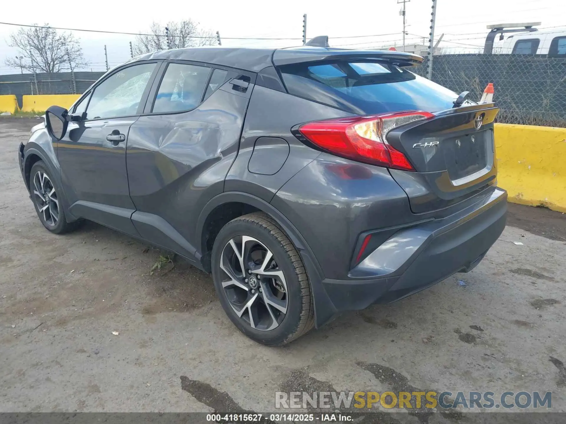 3 fotografías del automóvil dañado NMTKHMBX6NR147770 TOYOTA C-HR 2022