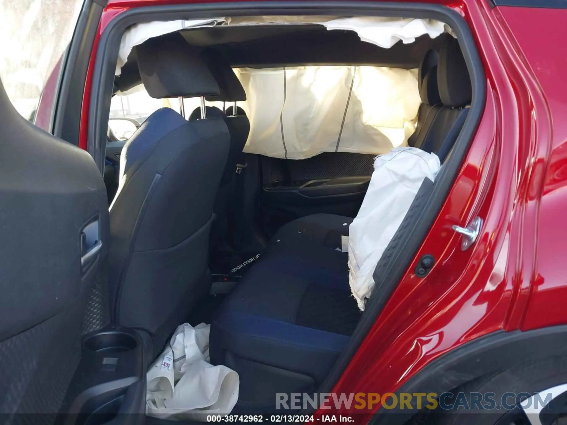 8 fotografías del automóvil dañado NMTKHMBX8NR143106 TOYOTA C-HR 2022