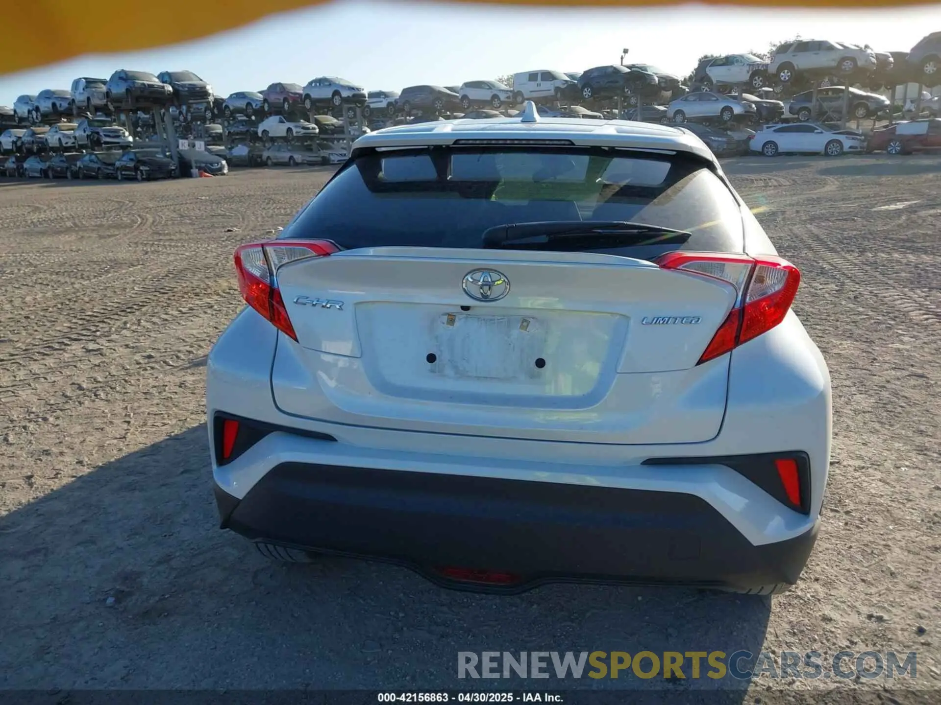 16 fotografías del automóvil dañado NMTKHMBX8NR145518 TOYOTA C-HR 2022
