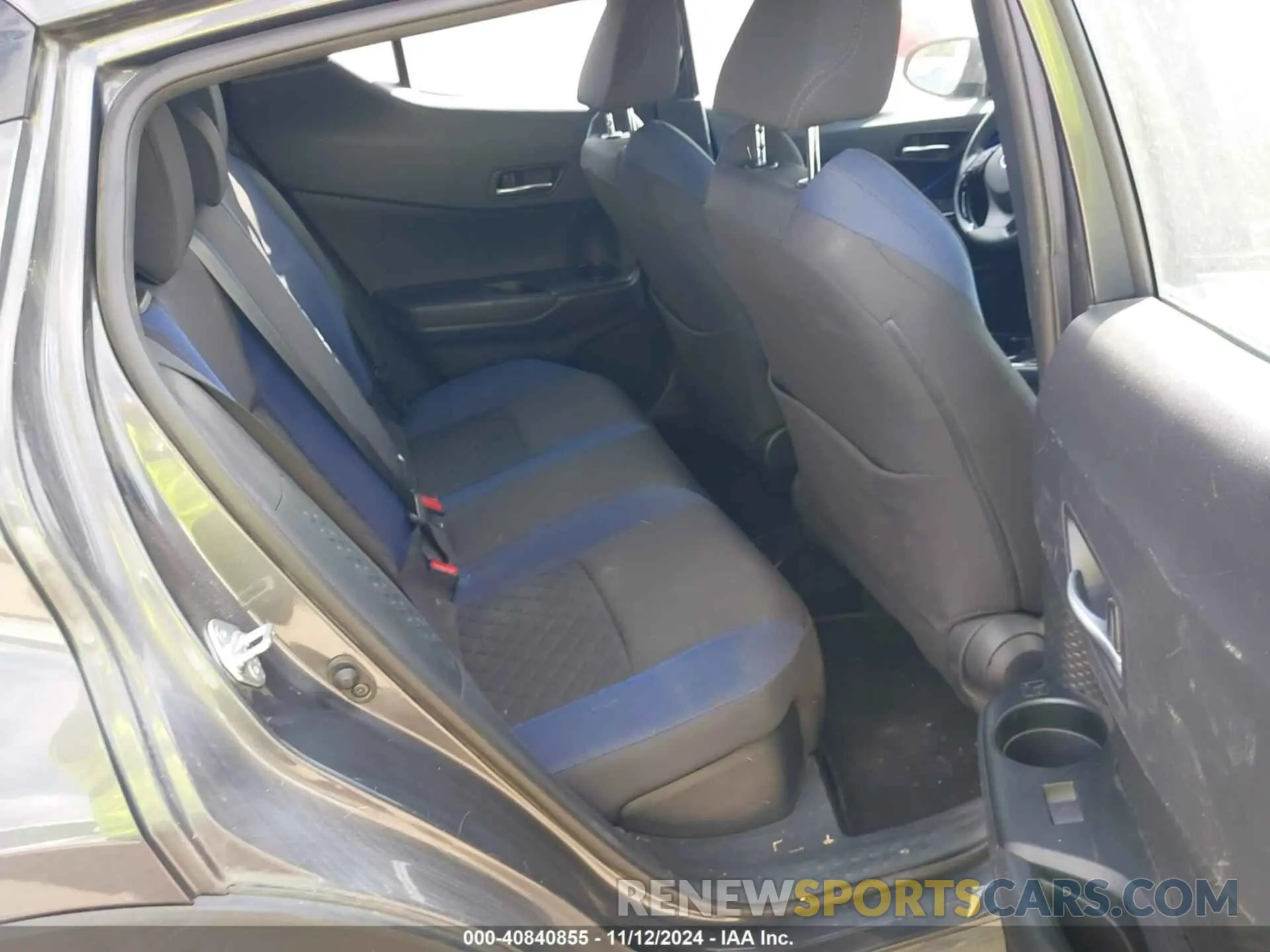8 fotografías del automóvil dañado NMTKHMBX8NR146698 TOYOTA C-HR 2022