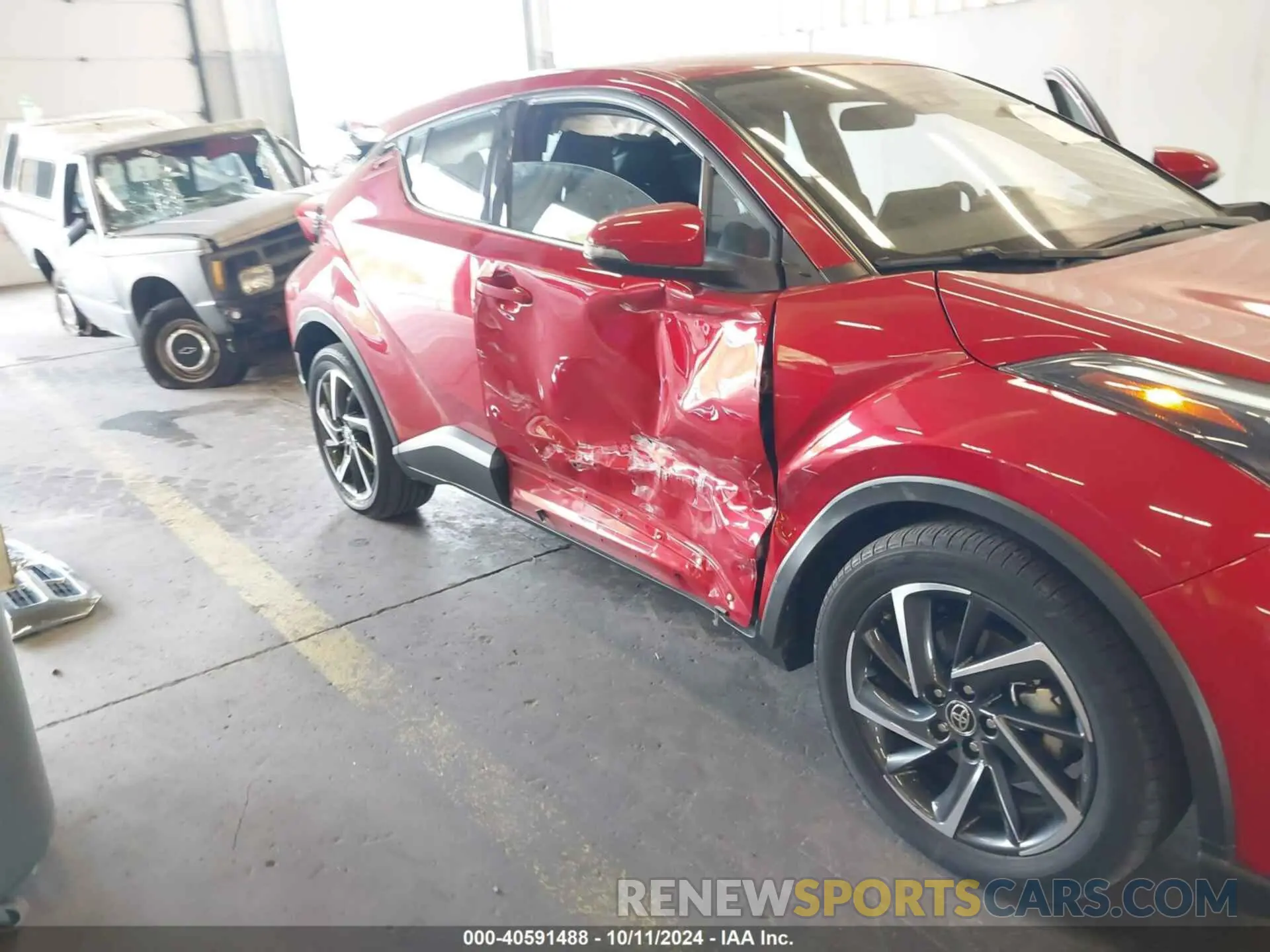 19 fotografías del automóvil dañado NMTKHMBX9NR140490 TOYOTA C-HR 2022