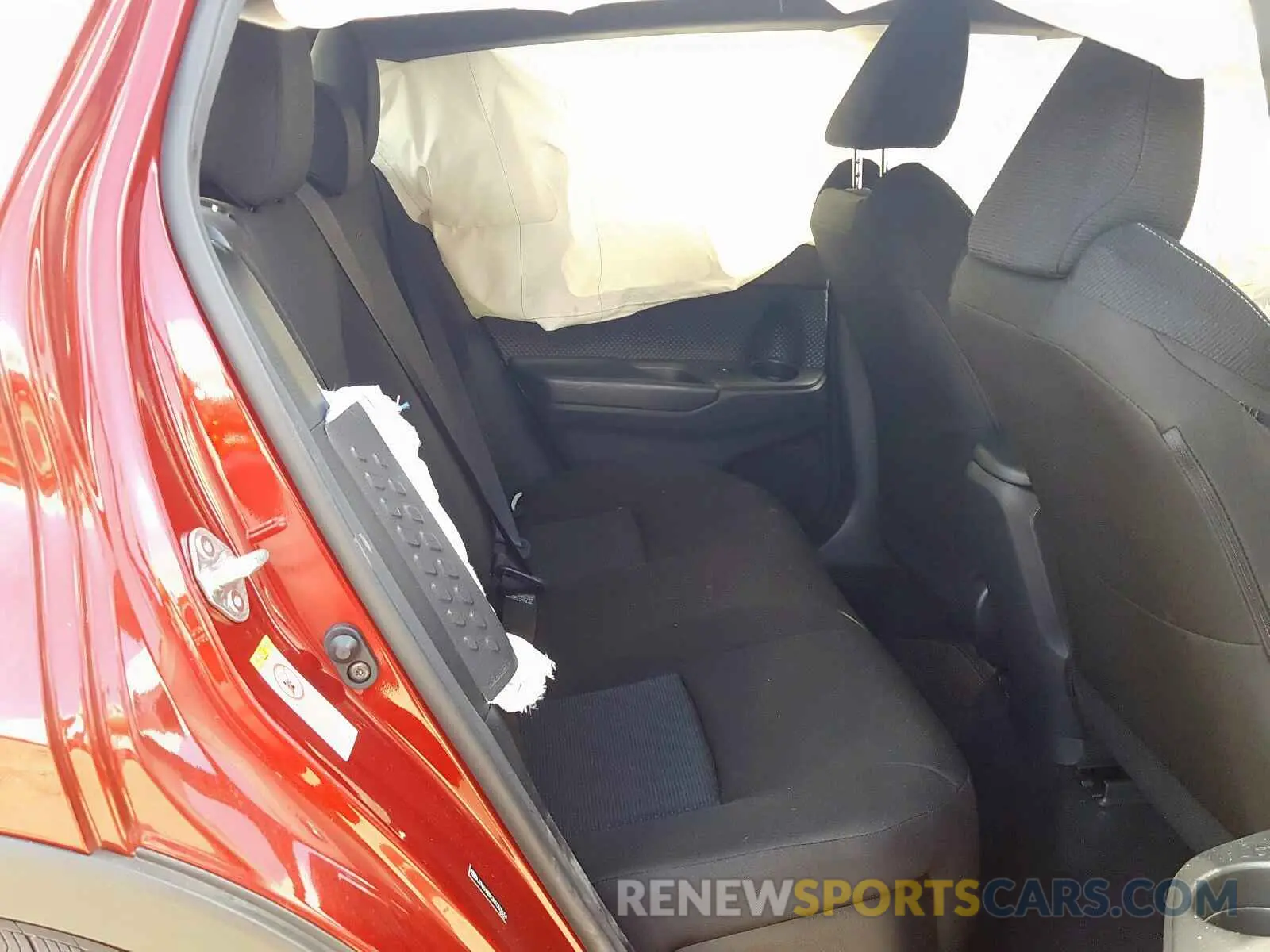 6 fotografías del automóvil dañado JTNKHMBX2K1053634 TOYOTA C-HR XLE 2019