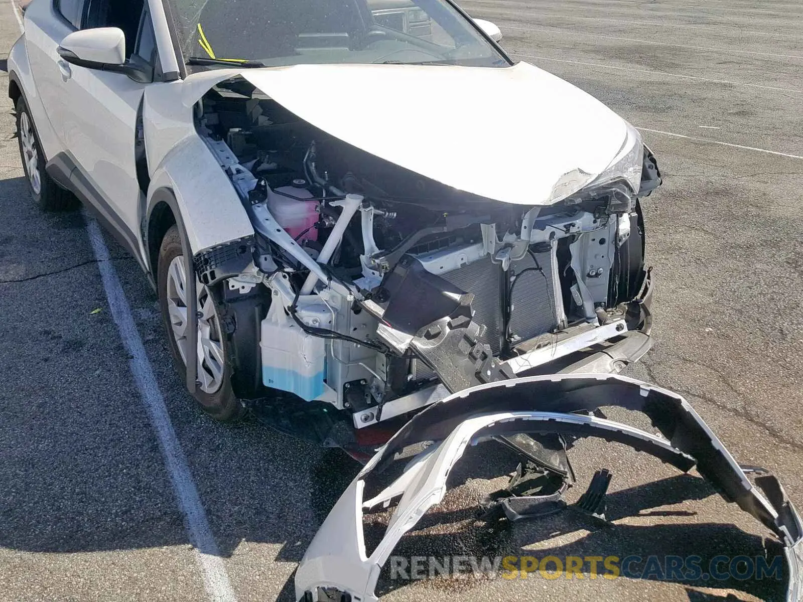 9 fotografías del automóvil dañado JTNKHMBX3K1042643 TOYOTA C-HR XLE 2019