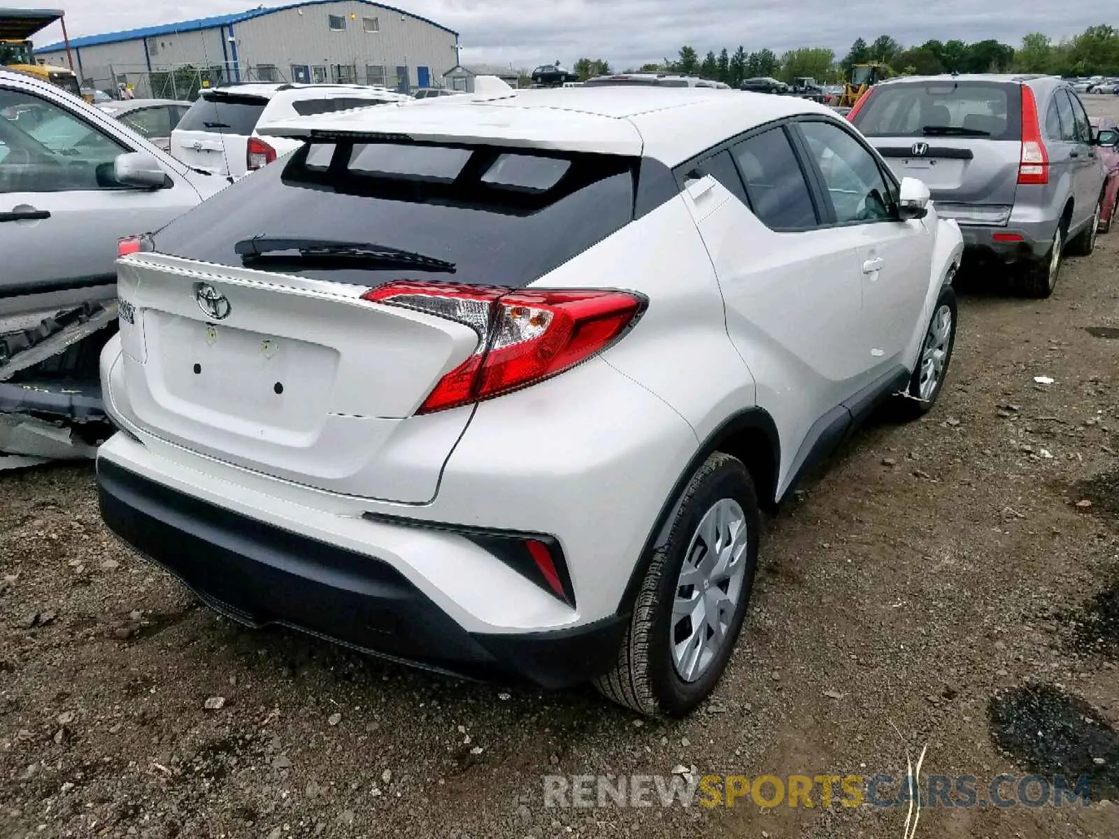 4 fotografías del automóvil dañado NMTKHMBX0KR074181 TOYOTA C-HR XLE 2019