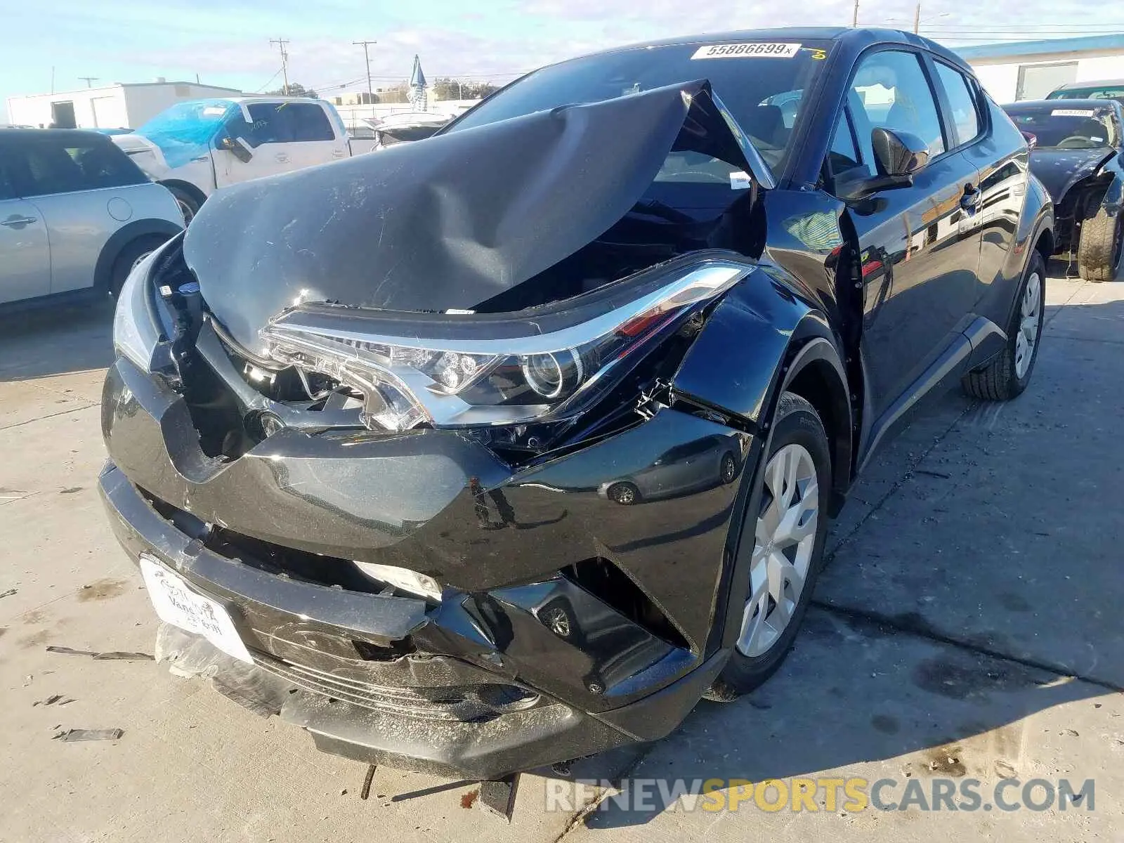 2 fotografías del automóvil dañado NMTKHMBX1KR098926 TOYOTA C-HR XLE 2019