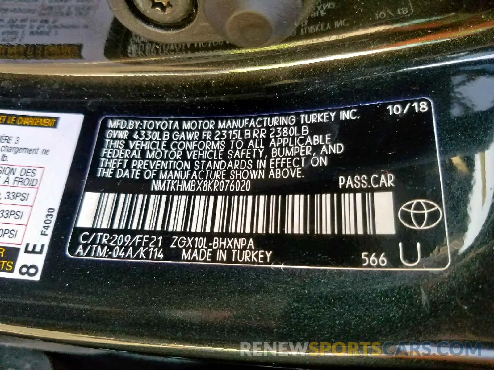 10 fotografías del automóvil dañado NMTKHMBX8KR076020 TOYOTA C-HR XLE 2019