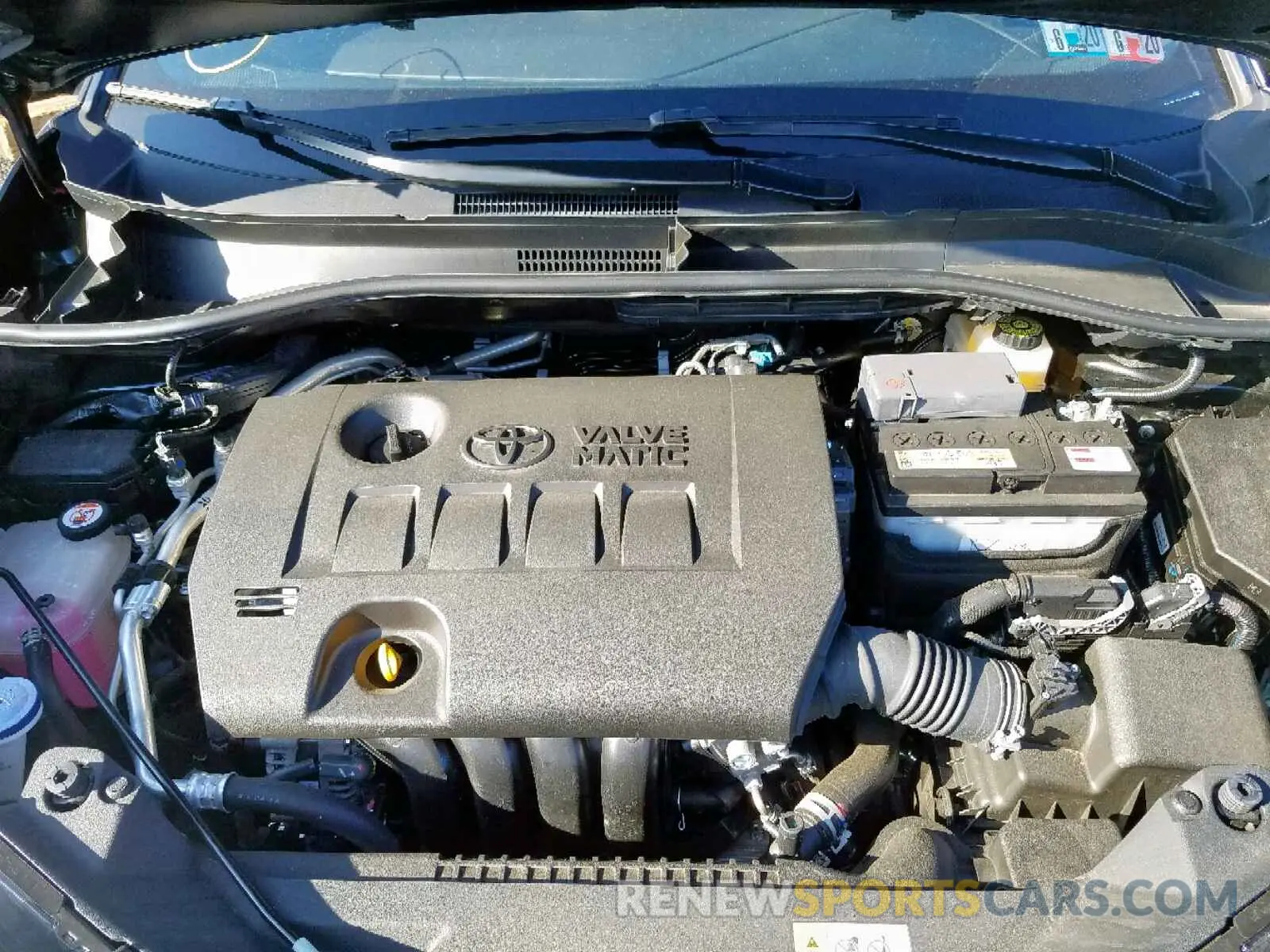 7 fotografías del automóvil dañado NMTKHMBX8KR076020 TOYOTA C-HR XLE 2019