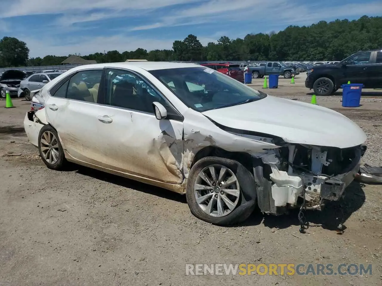 4 fotografías del automóvil dañado 4T1BF1FK9HU278708 TOYOTA CAMRY 2017