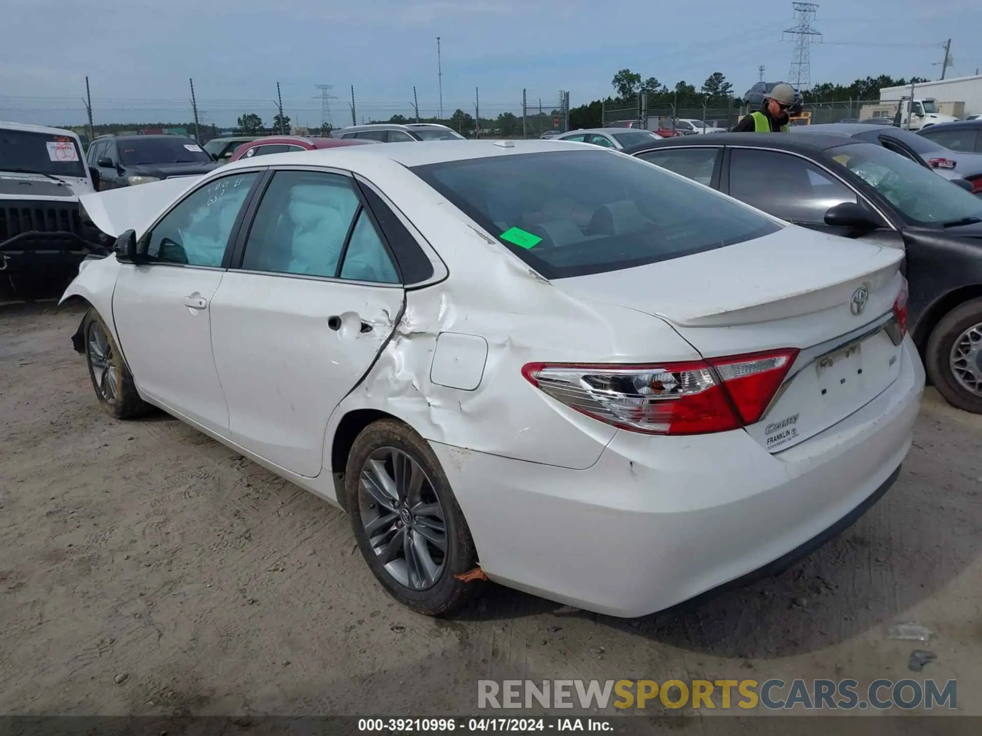 3 fotografías del automóvil dañado 4T1BF1FK9HU414125 TOYOTA CAMRY 2017