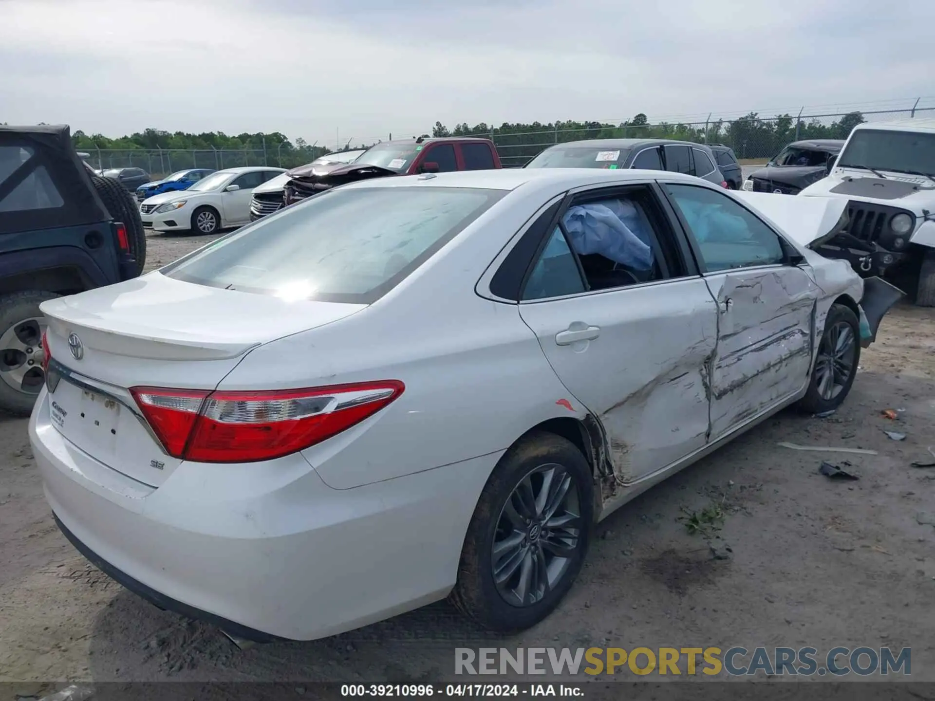 4 fotografías del automóvil dañado 4T1BF1FK9HU414125 TOYOTA CAMRY 2017