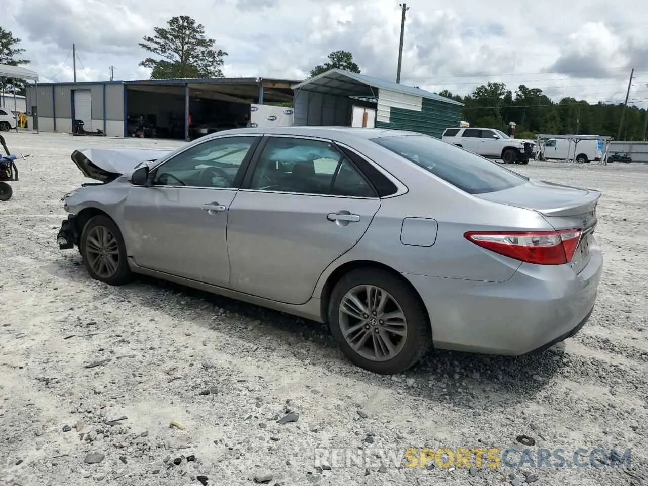 2 fotografías del automóvil dañado 4T1BF1FK9HU425268 TOYOTA CAMRY 2017