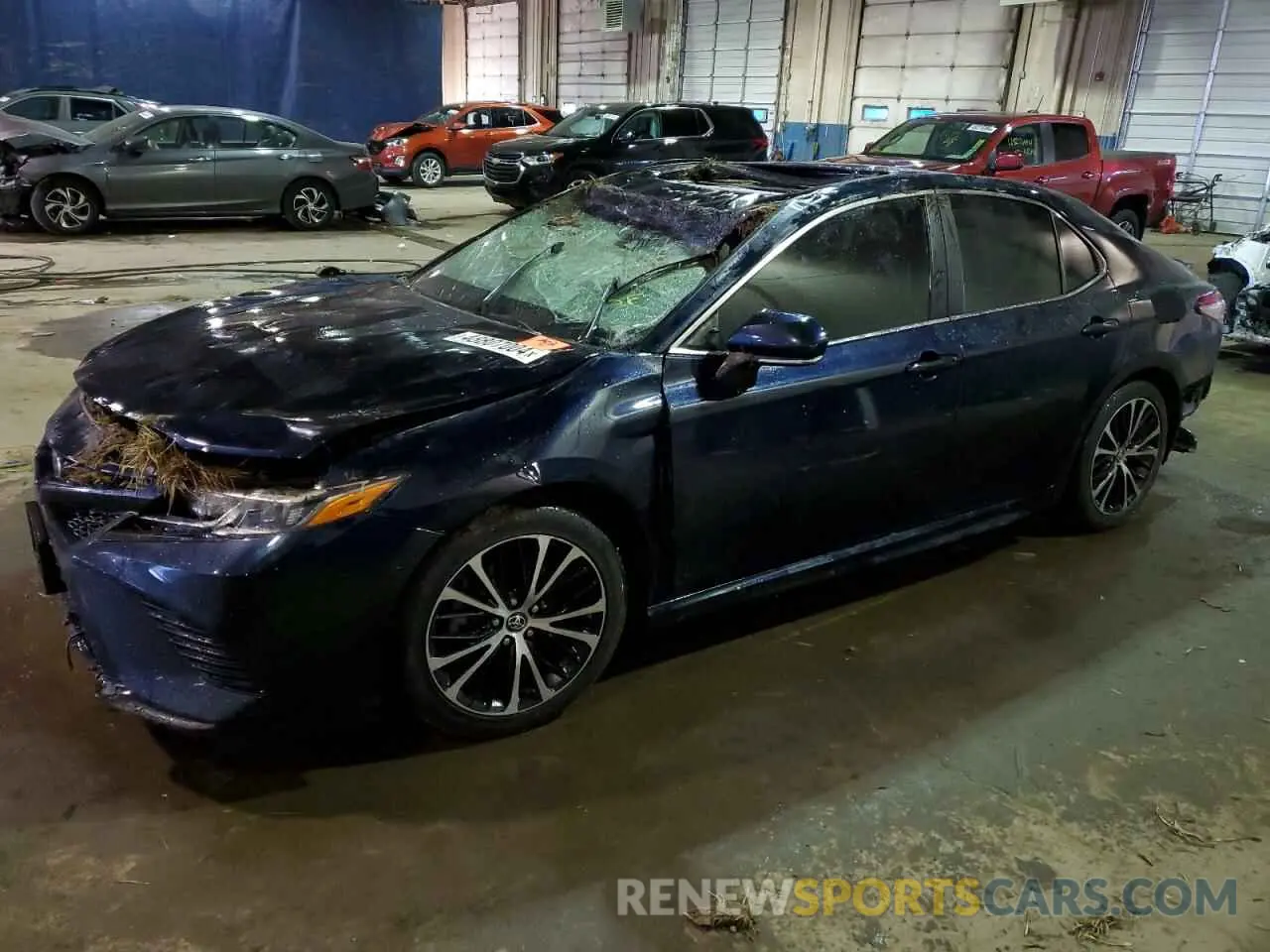 1 fotografías del automóvil dañado 4T1B11HK8JU613488 TOYOTA CAMRY 2018
