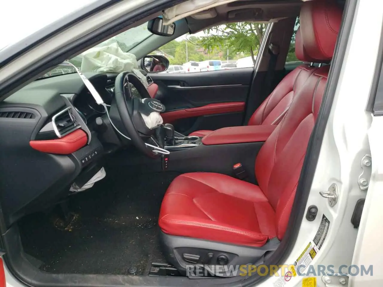 7 fotografías del automóvil dañado 4T1B61HK1JU143113 TOYOTA CAMRY 2018