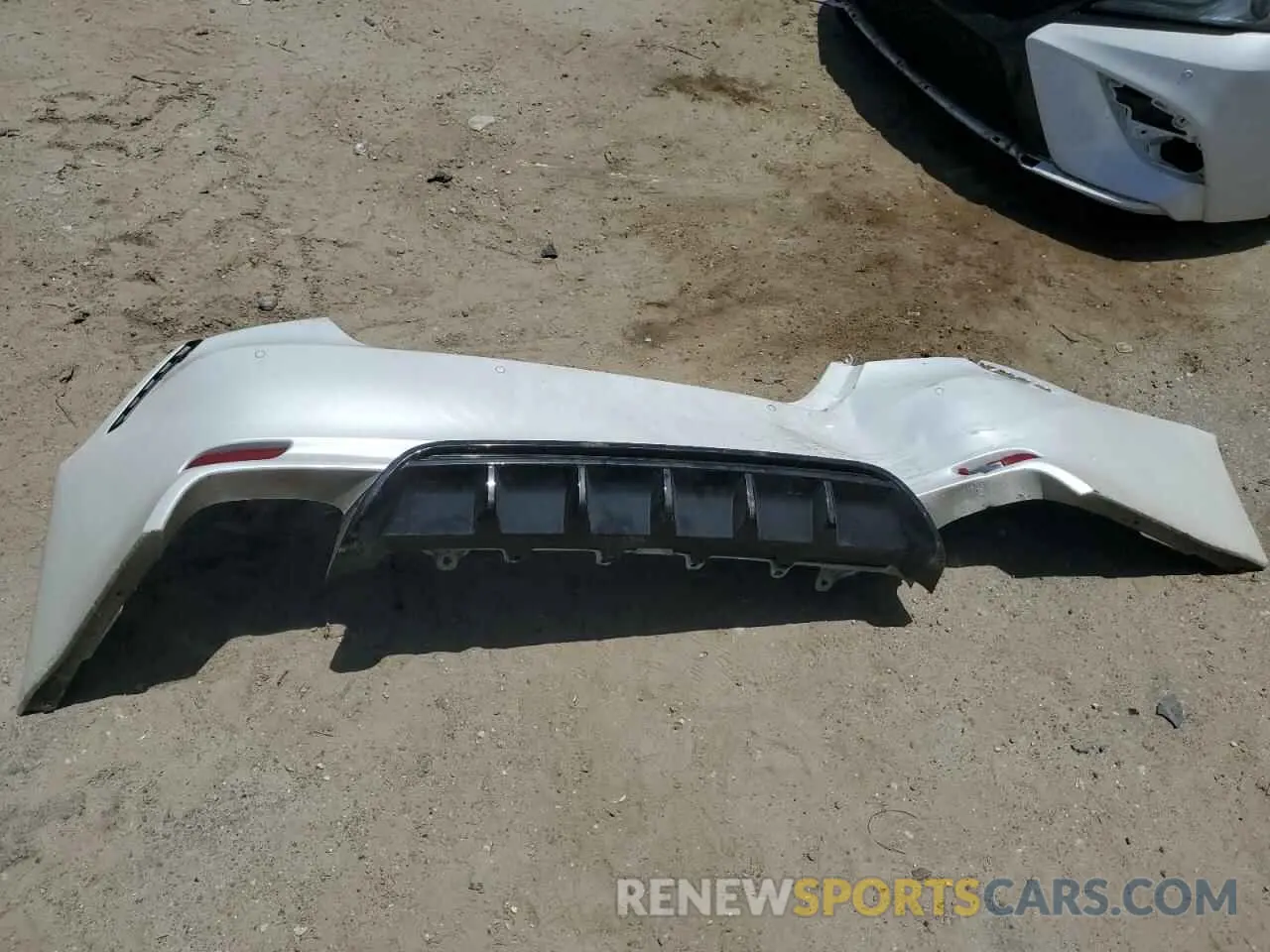 12 fotografías del automóvil dañado 4T1B61HK6JU112942 TOYOTA CAMRY 2018