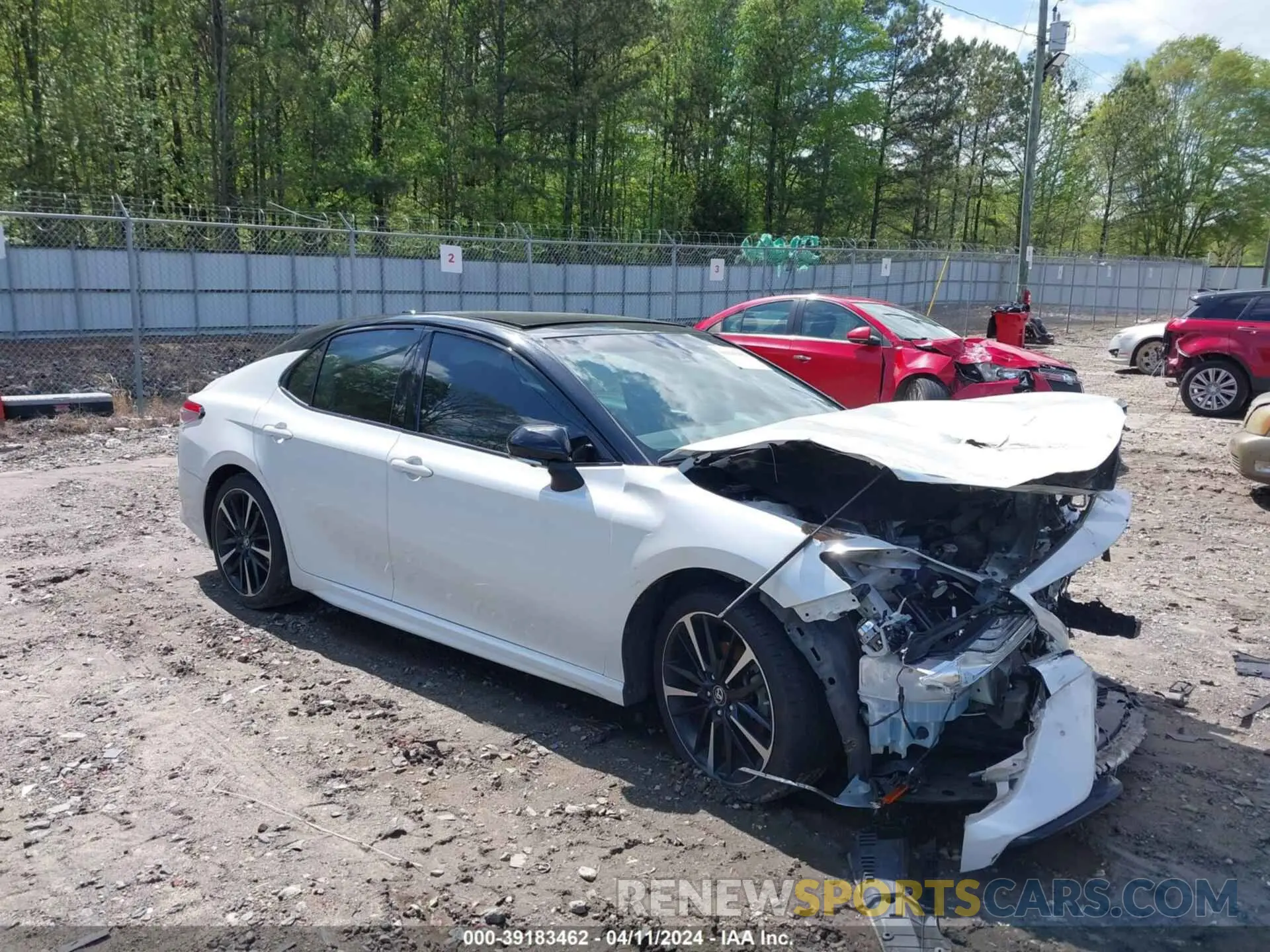 1 fotografías del automóvil dañado 4T1B61HKXJU021446 TOYOTA CAMRY 2018