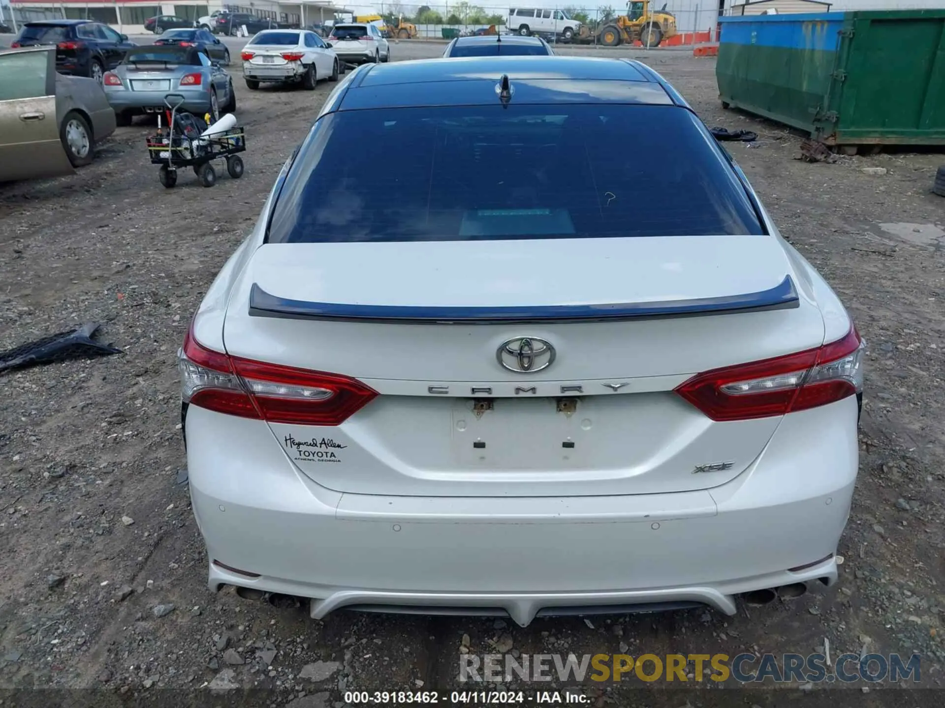 16 fotografías del automóvil dañado 4T1B61HKXJU021446 TOYOTA CAMRY 2018