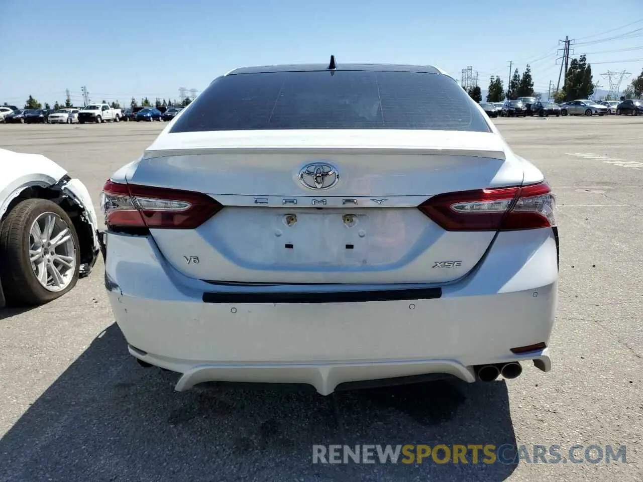 6 fotografías del automóvil dañado 4T1BZ1HK2JU012697 TOYOTA CAMRY 2018
