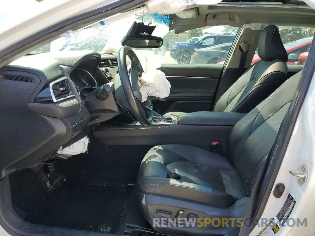 7 fotografías del automóvil dañado 4T1BZ1HK2JU012697 TOYOTA CAMRY 2018