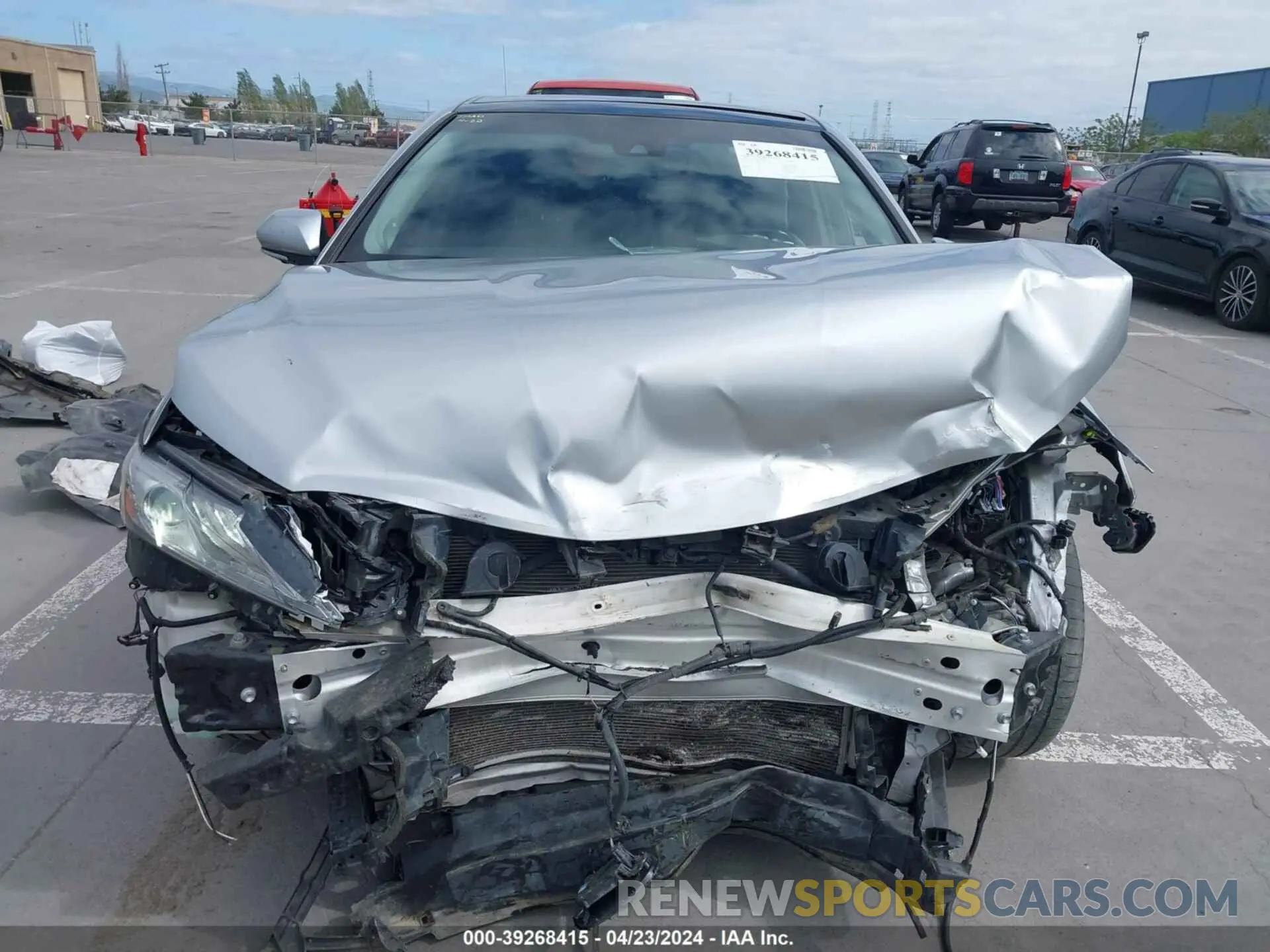 13 fotografías del automóvil dañado 4T1BZ1HK8JU504795 TOYOTA CAMRY 2018