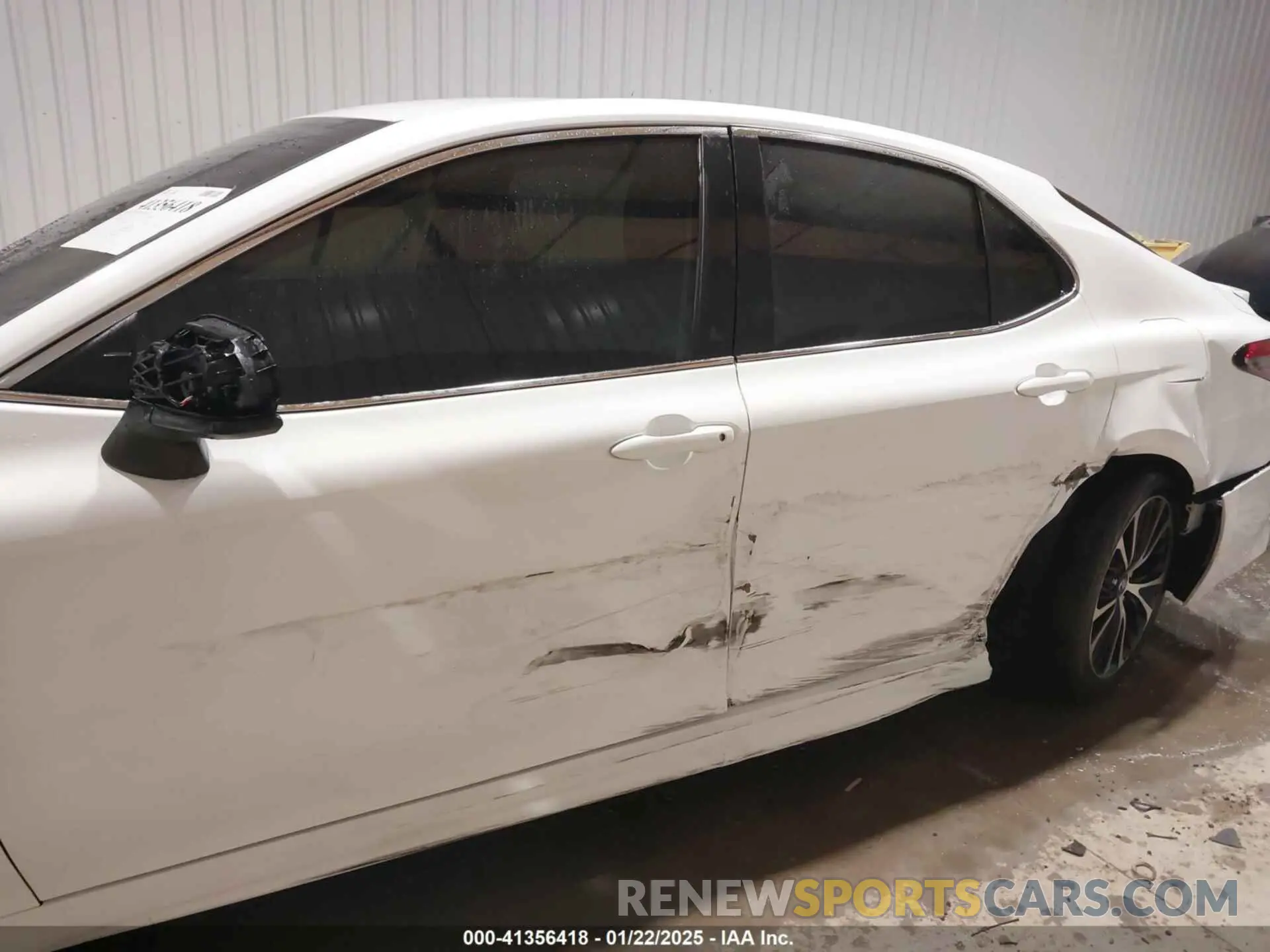 6 fotografías del automóvil dañado 4T1B11HK0KU159979 TOYOTA CAMRY 2019