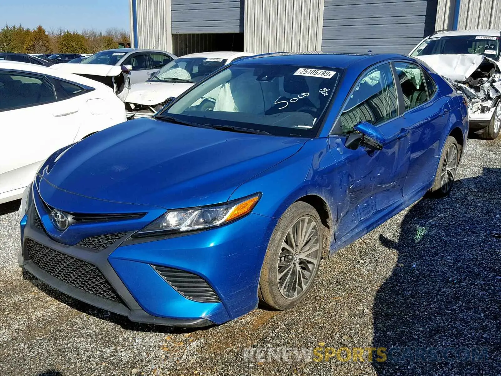 2 fotografías del automóvil dañado 4T1B11HK0KU169539 TOYOTA CAMRY 2019