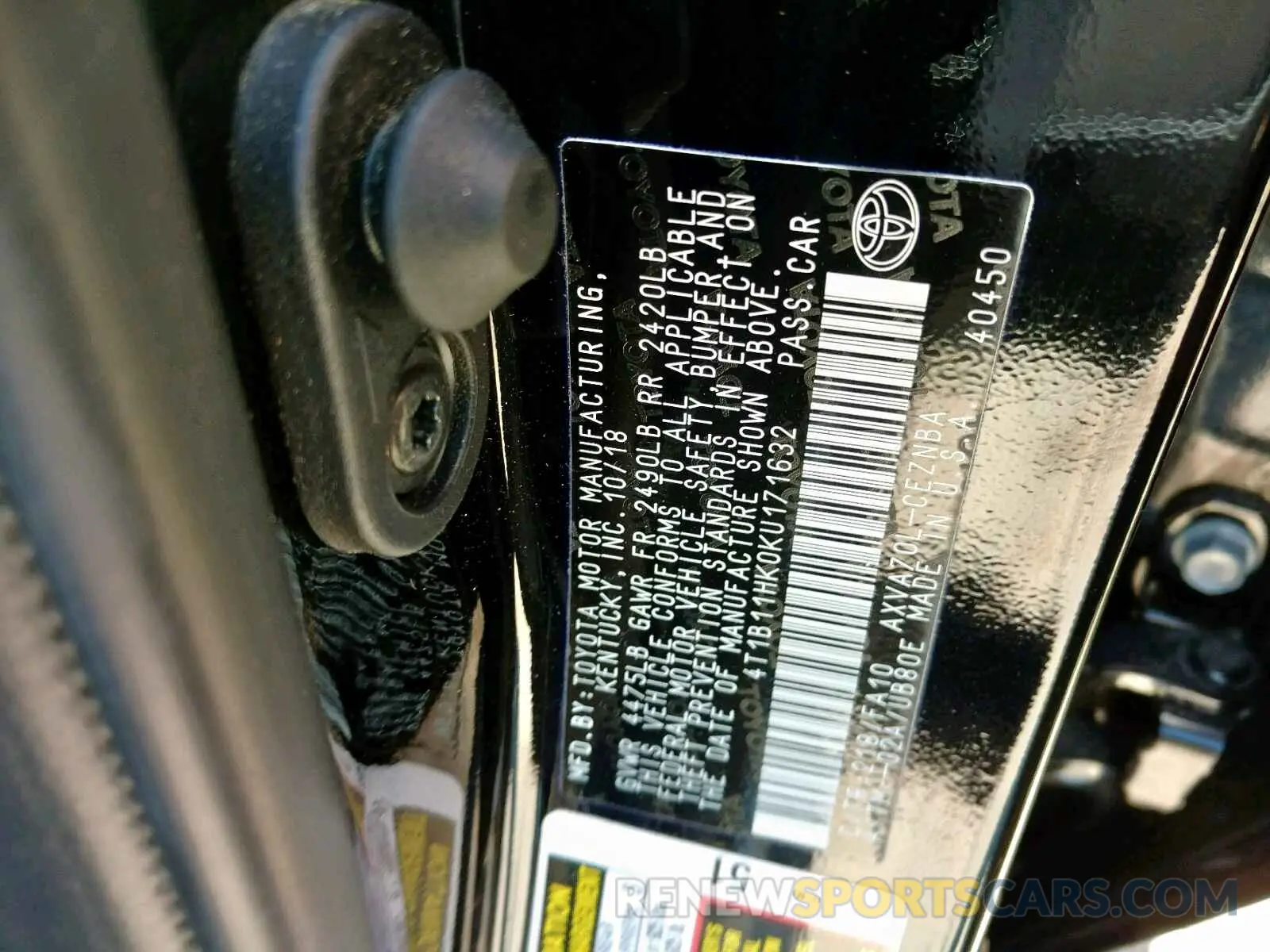 10 fotografías del automóvil dañado 4T1B11HK0KU171632 TOYOTA CAMRY 2019